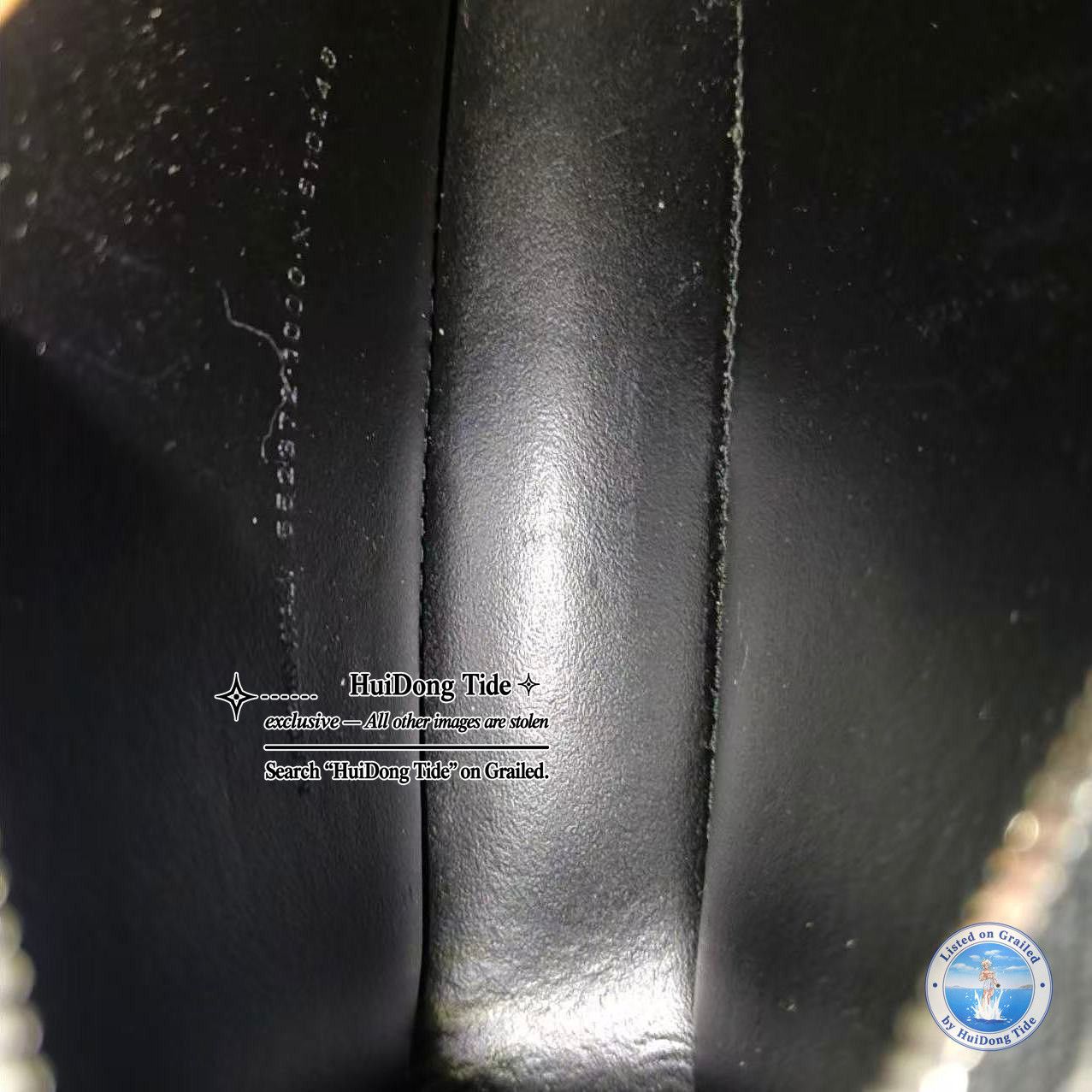 Balenciaga Balenciaga Logo Leather Camera Bag Size ONE SIZE - 5 Thumbnail