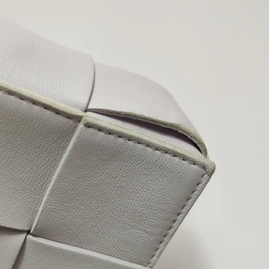 Bottega Veneta BOTTEGA VENETA Cassette mini white cowhide leather woven crossbody bag Size ONE SIZE - 8 Thumbnail