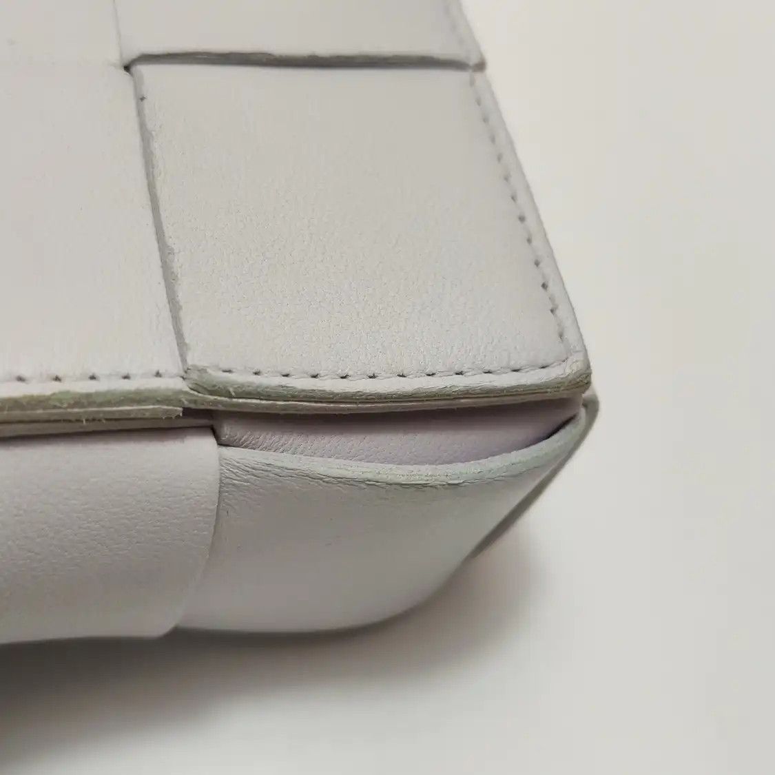 Bottega Veneta BOTTEGA VENETA Cassette mini white cowhide leather woven crossbody bag Size ONE SIZE - 16 Thumbnail
