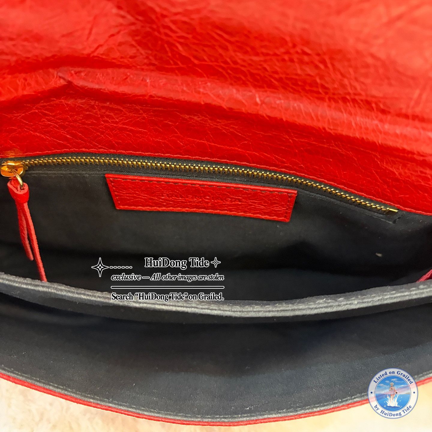 Balenciaga Balenciaga Red Leather Classic Envelope Shoulder Bag Size ONE SIZE - 4 Thumbnail