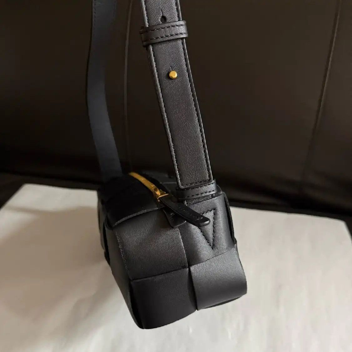 Bottega Veneta BOTTEGA VENETA Brick Cassette Small black sheepskin woven shoulder bag Size ONE SIZE - 3 Thumbnail