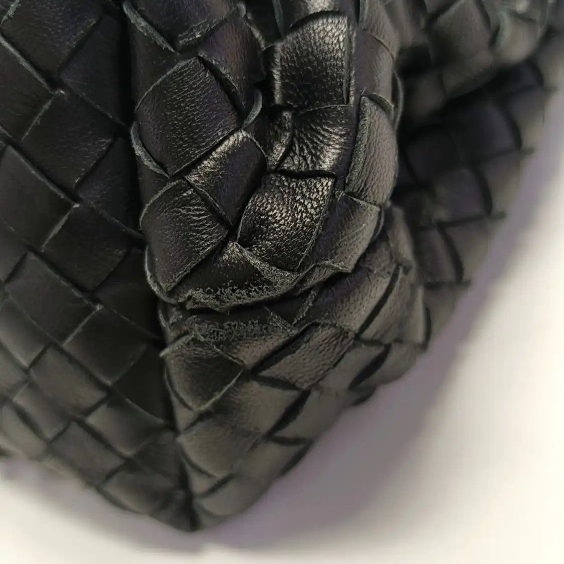 Bottega Veneta BOTTEGA VENETA Olimpia Large black sheepskin woven shoulder bag gold hardware Size ONE SIZE - 14 Thumbnail