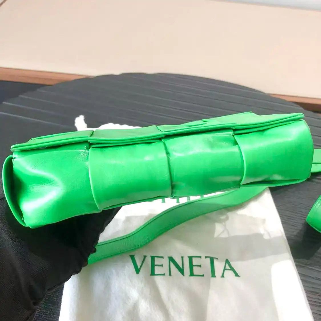 Bottega Veneta BOTTEGA VENETA Cassette green cowhide leather woven crossbody bag Size ONE SIZE - 6 Thumbnail