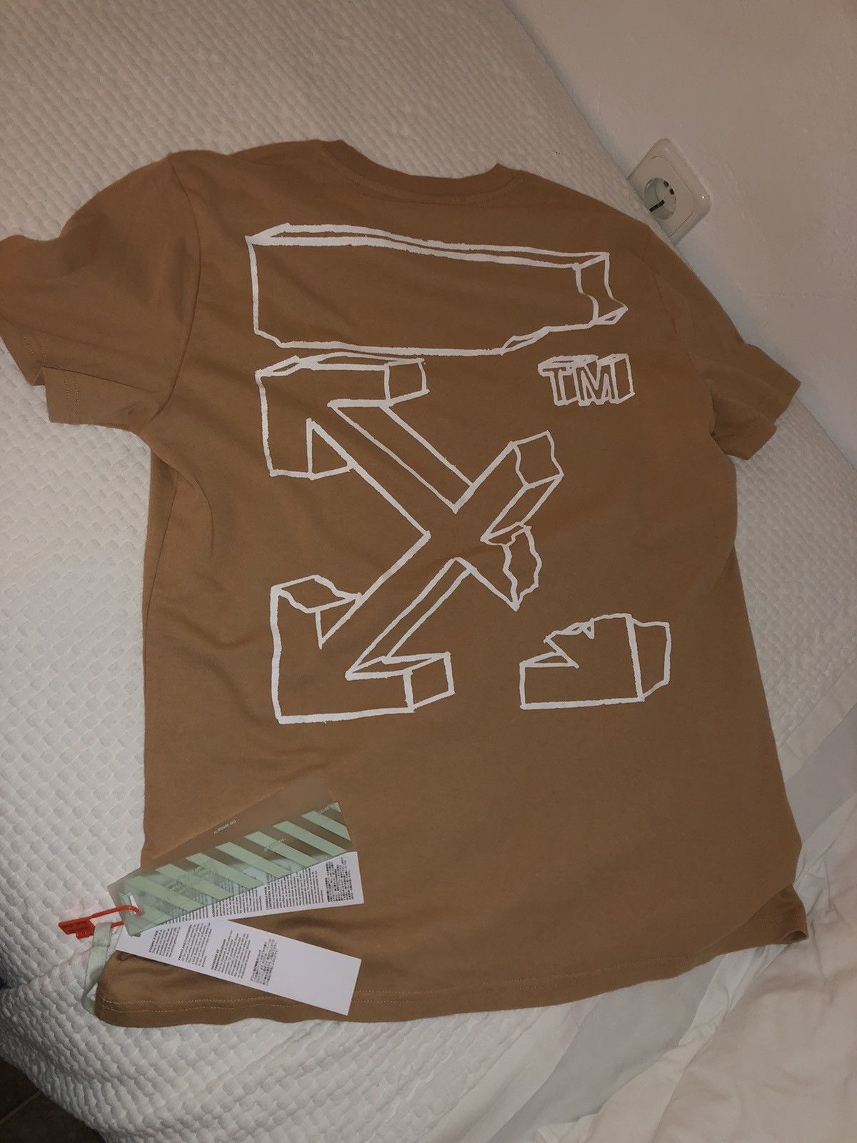 Off white store mykonos t shirt