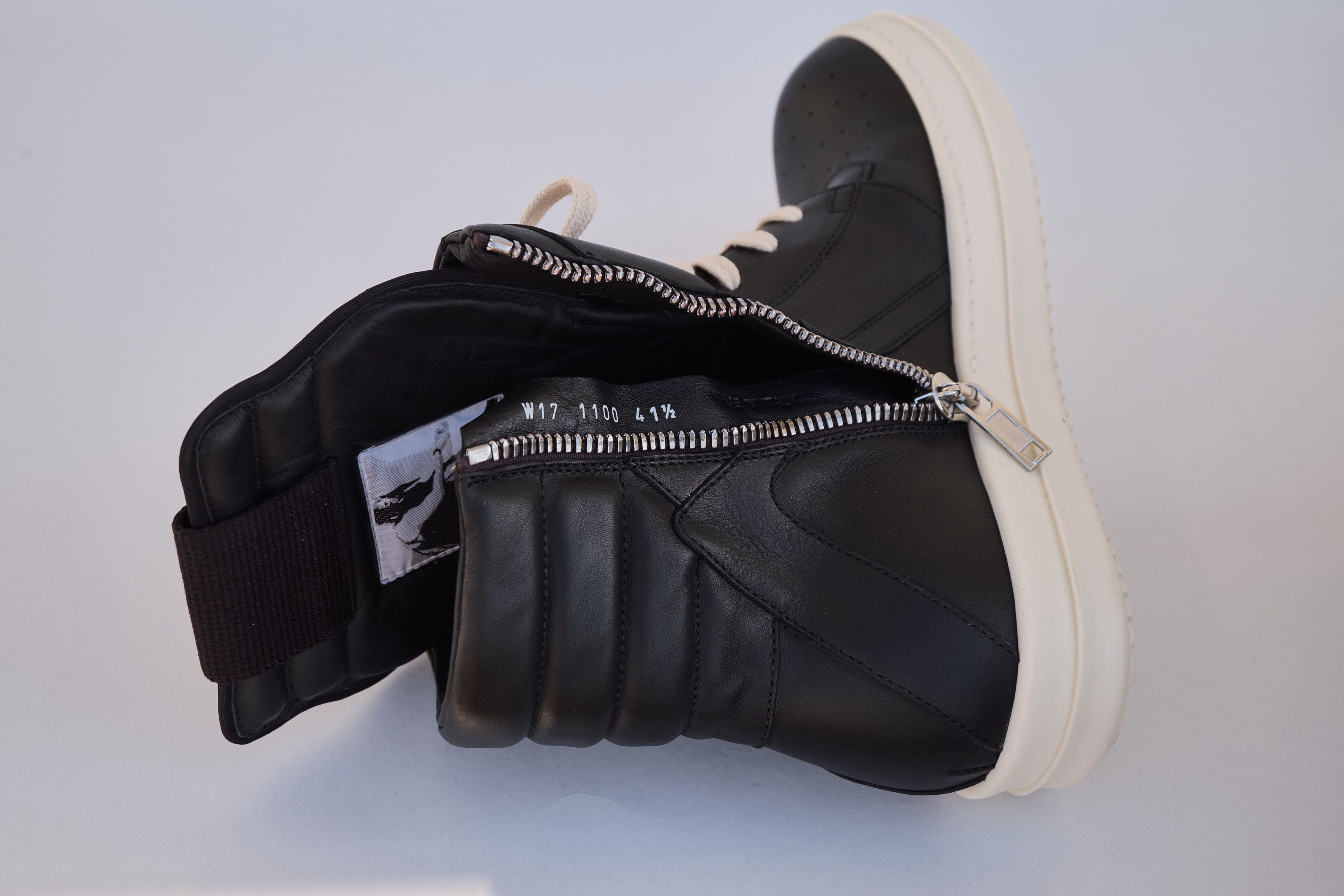 Rick Owens BRAND NEW IN BOX RICK OWENS FW17 GLITTER GEOBASKET 'BLACK AND MILK WHITE' sz 41 1/2, 1190$ Size US 8.5 / EU 41-42 - 9 Preview