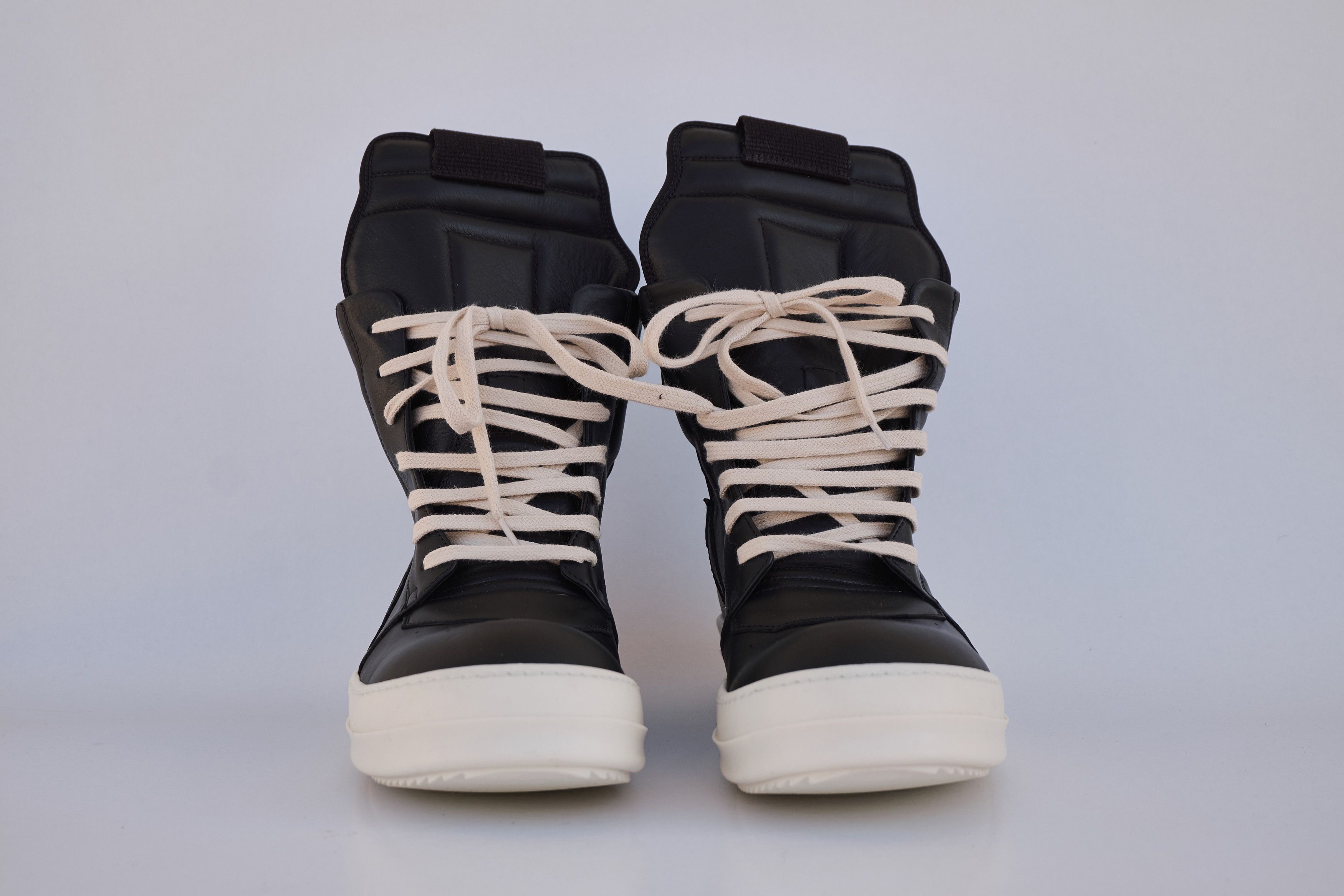 Rick Owens BRAND NEW IN BOX RICK OWENS FW17 GLITTER GEOBASKET 'BLACK AND MILK WHITE' sz 41 1/2, 1190$ Size US 8.5 / EU 41-42 - 1 Preview