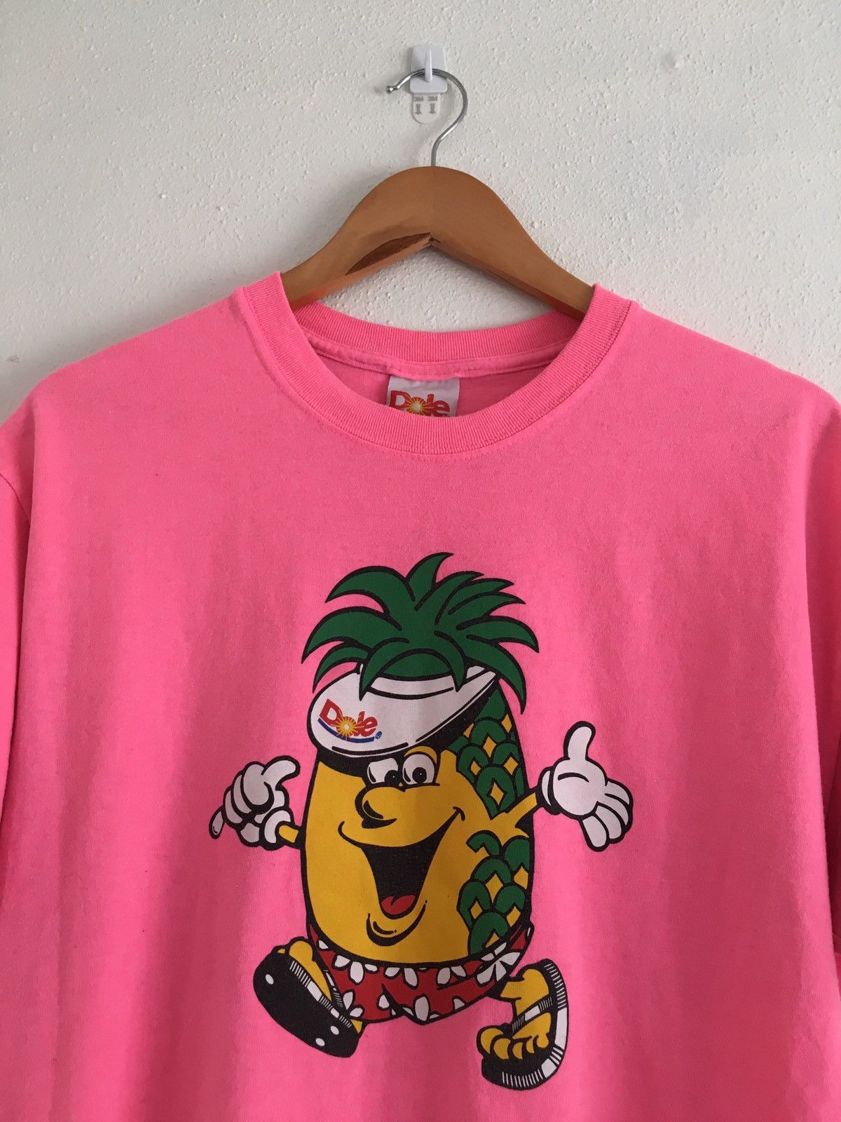 Vintage Dole Hawaii Hug A Pineapple T Shirt Grailed