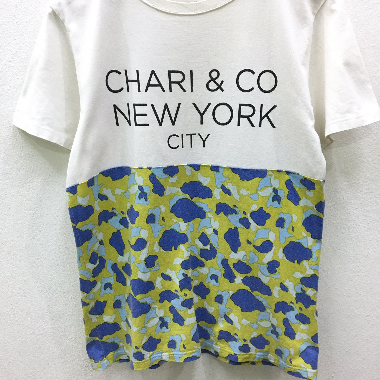 Japanese Brand RARE Id Dailywear Chari & Co Nyc Japanese Brand T-shirt Size US M / EU 48-50 / 2 - 5 Thumbnail