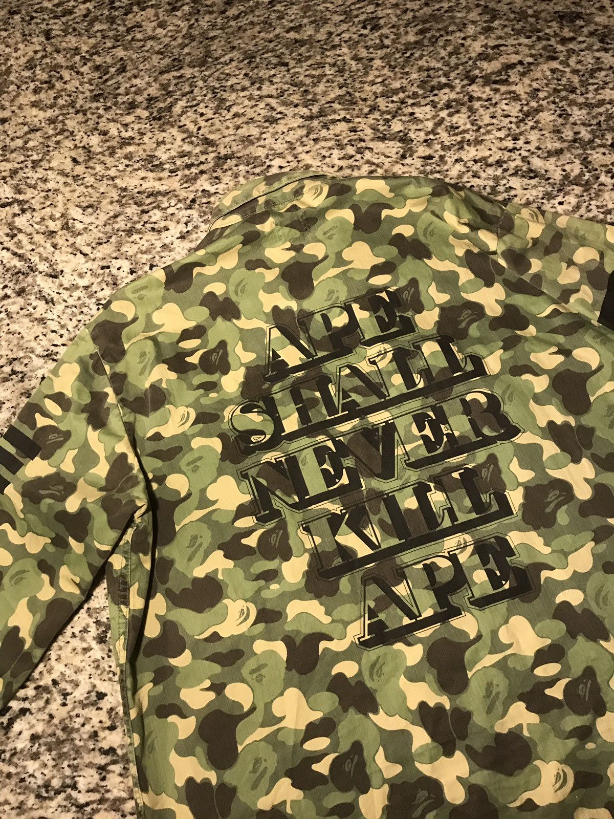 Bape Bape Camo Button Up Shirt Size US M / EU 48-50 / 2 - 1 Thumbnail
