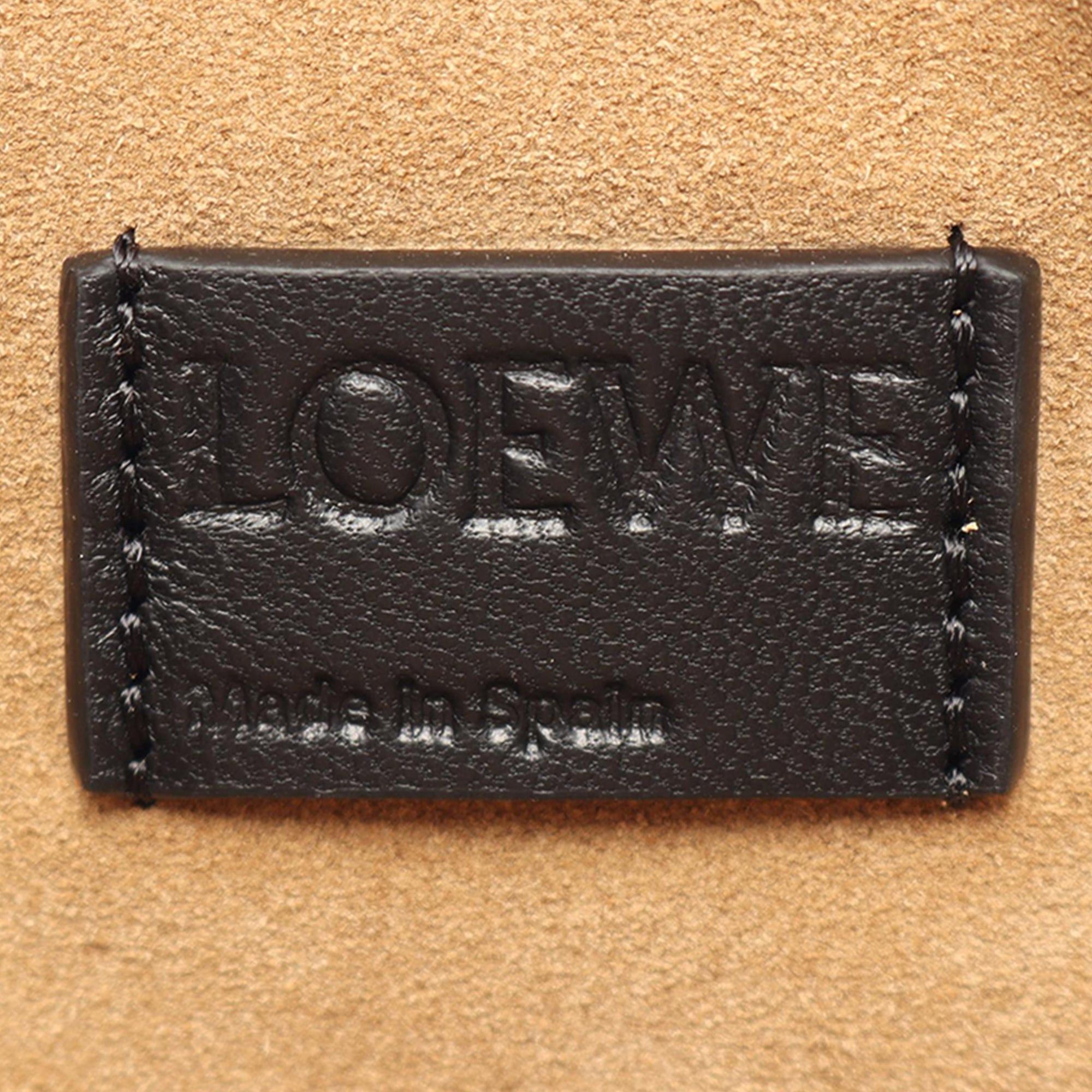 Loewe Mellow Nappa Lambskin Cala Bag Size ONE SIZE - 4 Thumbnail
