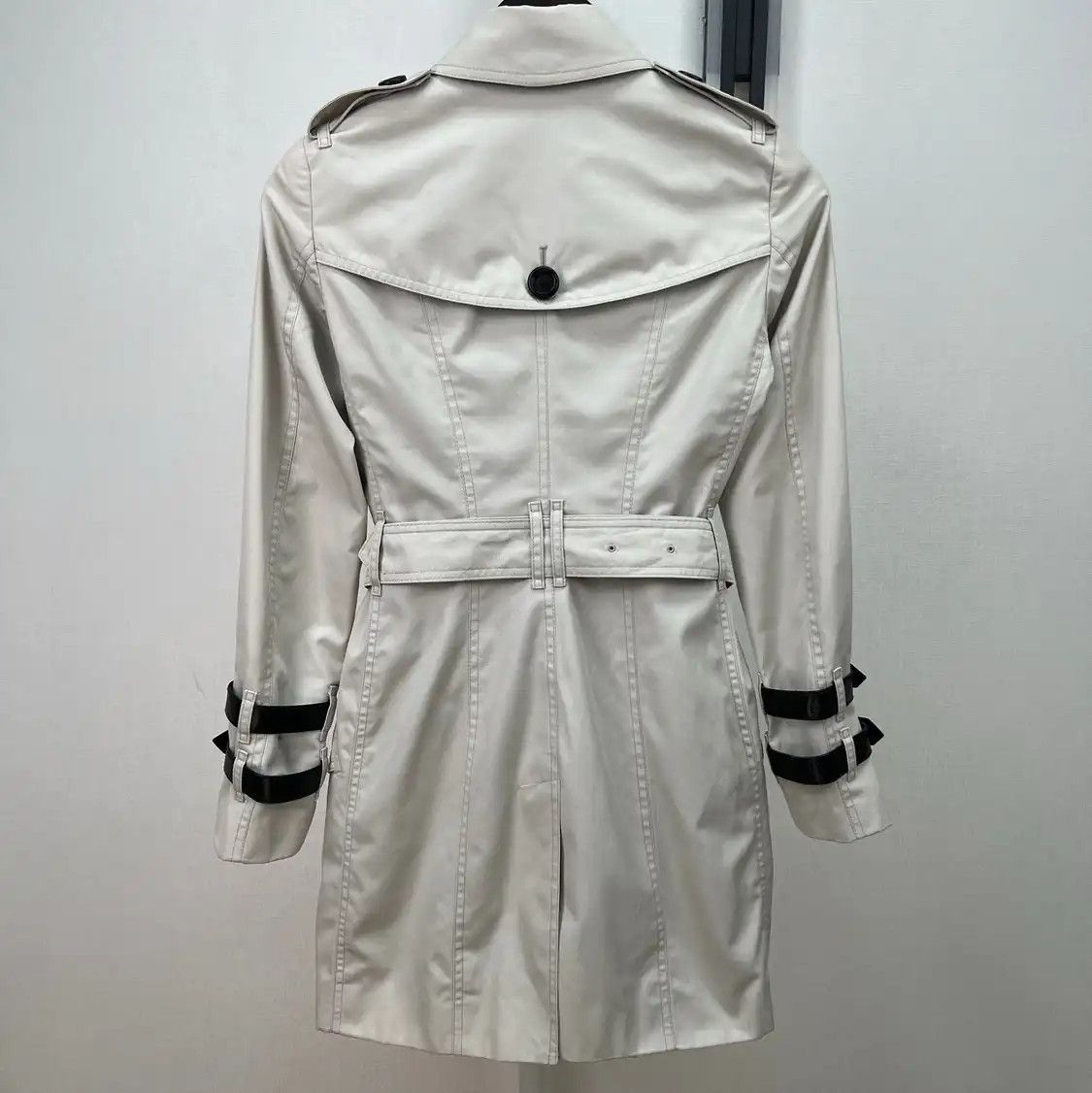 Burberry BURBERRY S size light grey cotton Women's mid-length trench coat Size S / US 4 / IT 40 - 2 Thumbnail