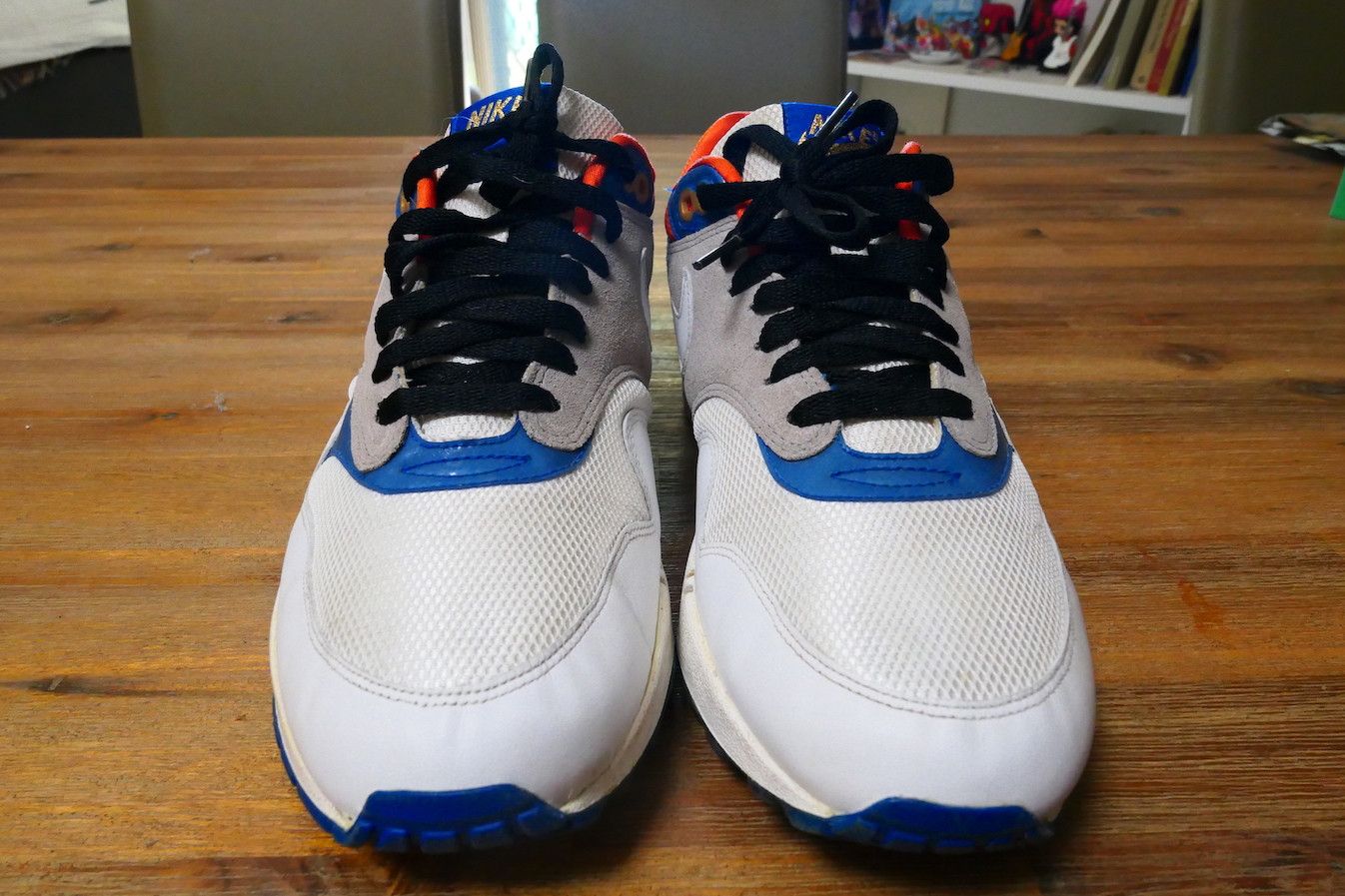 Air max 1 friendly football pack clearance