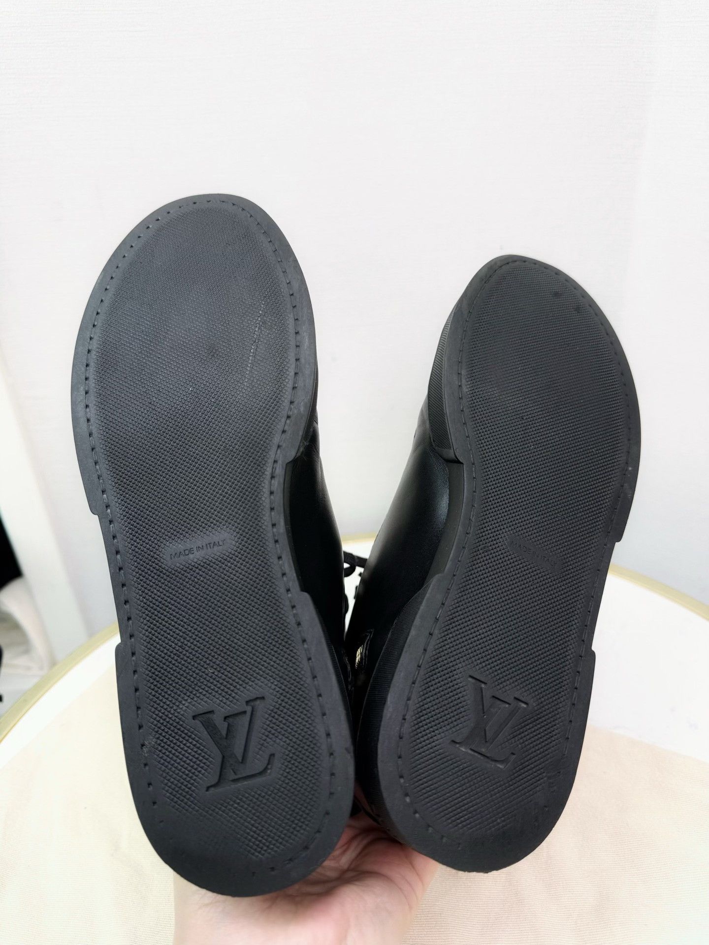 Louis Vuitton Louis Vuitton Black High-Top Shoes Size US 4.5 / IT 34.5 - 6 Thumbnail