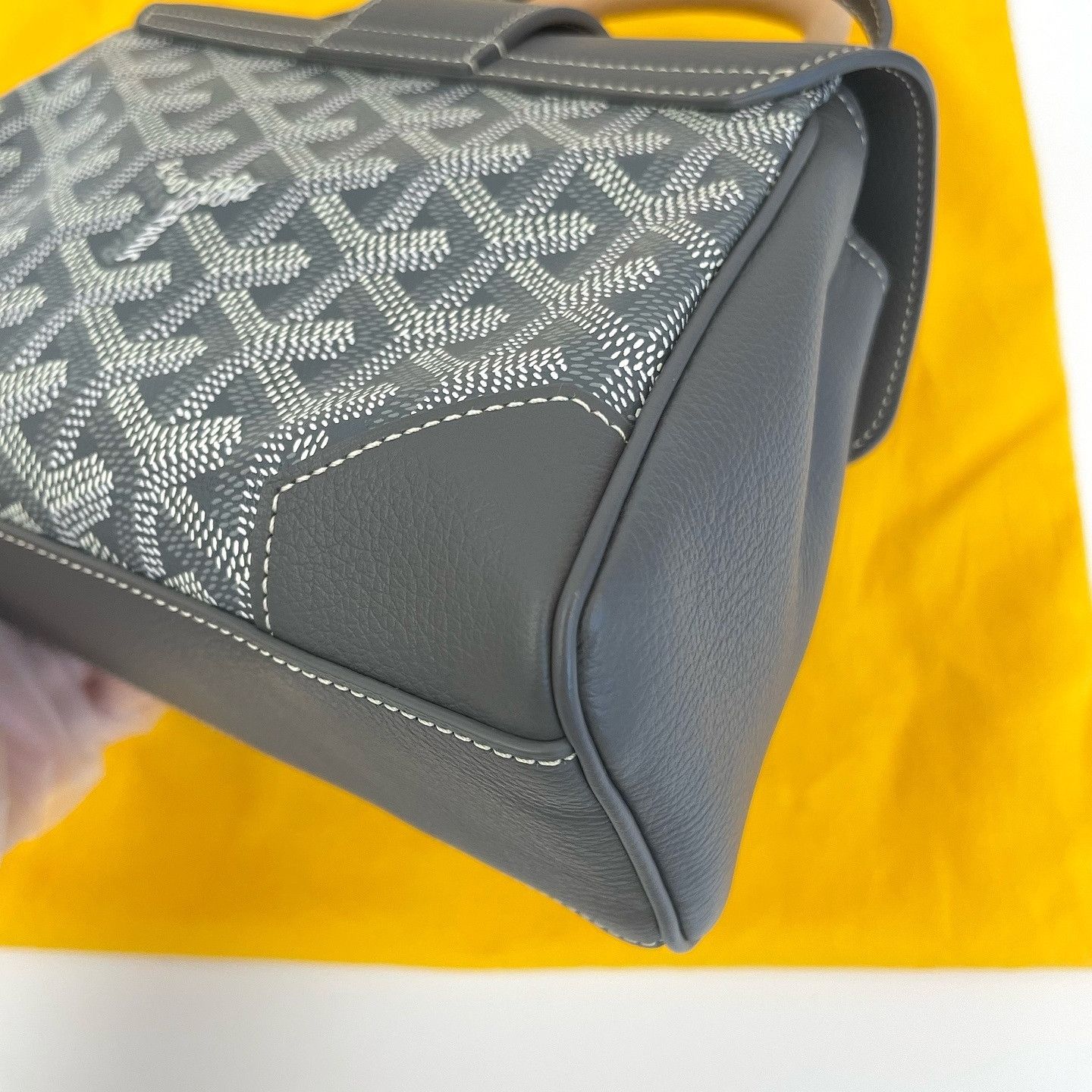 Goyard Goyard Saigon Mini Leather Handle Bag Size ONE SIZE - 13 Thumbnail