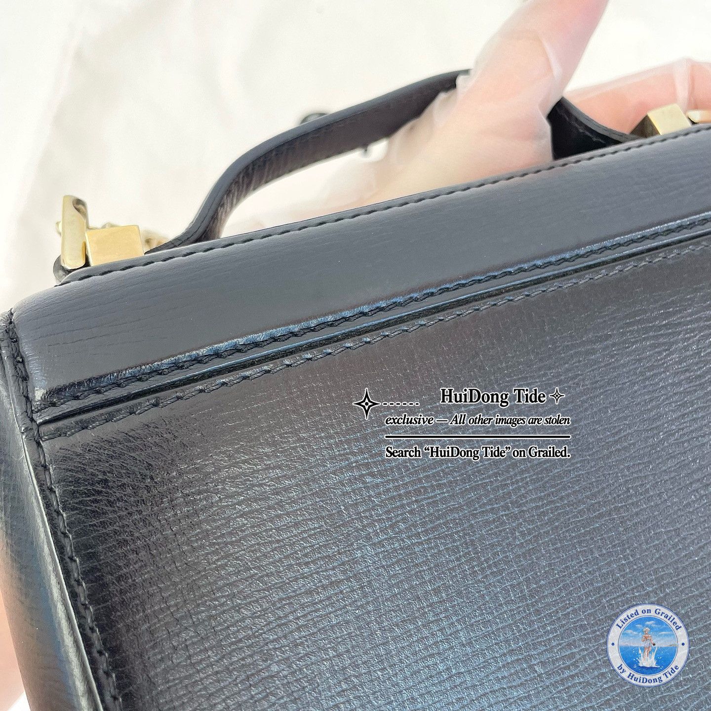 Givenchy Givenchy Black Logo Leather Handle Bag Size ONE SIZE - 14 Thumbnail