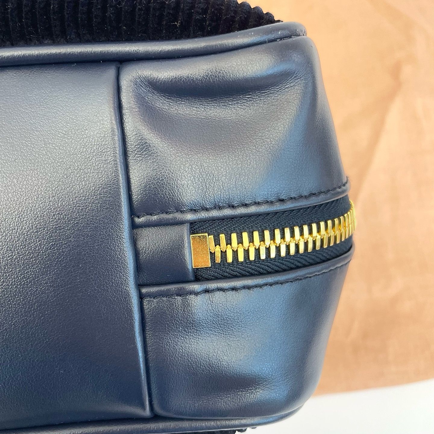 Miu Miu Miu Miu Beau Corduroy Handle Bag Size ONE SIZE - 18 Thumbnail