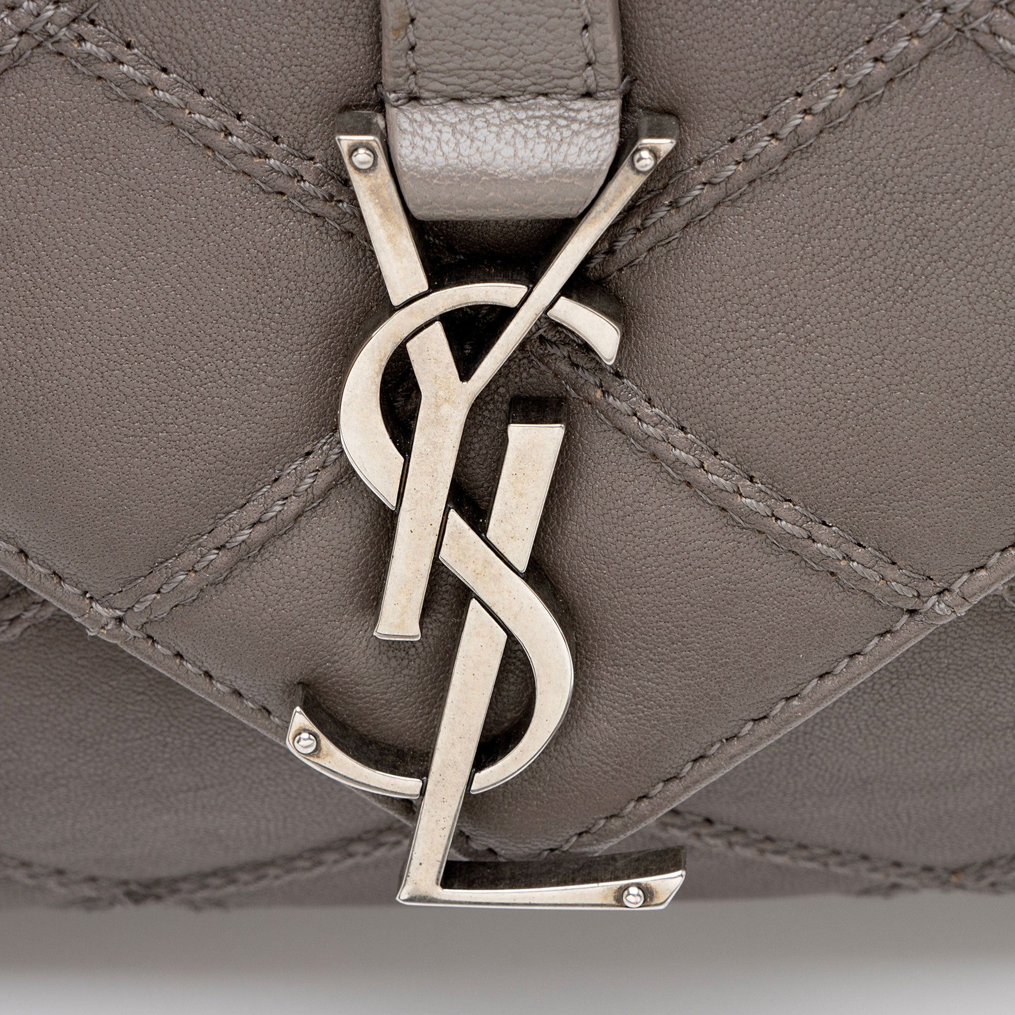 Saint Laurent Paris Saint Laurent Diamond Quilted Leather Monogram College Mediu Size ONE SIZE - 10 Thumbnail
