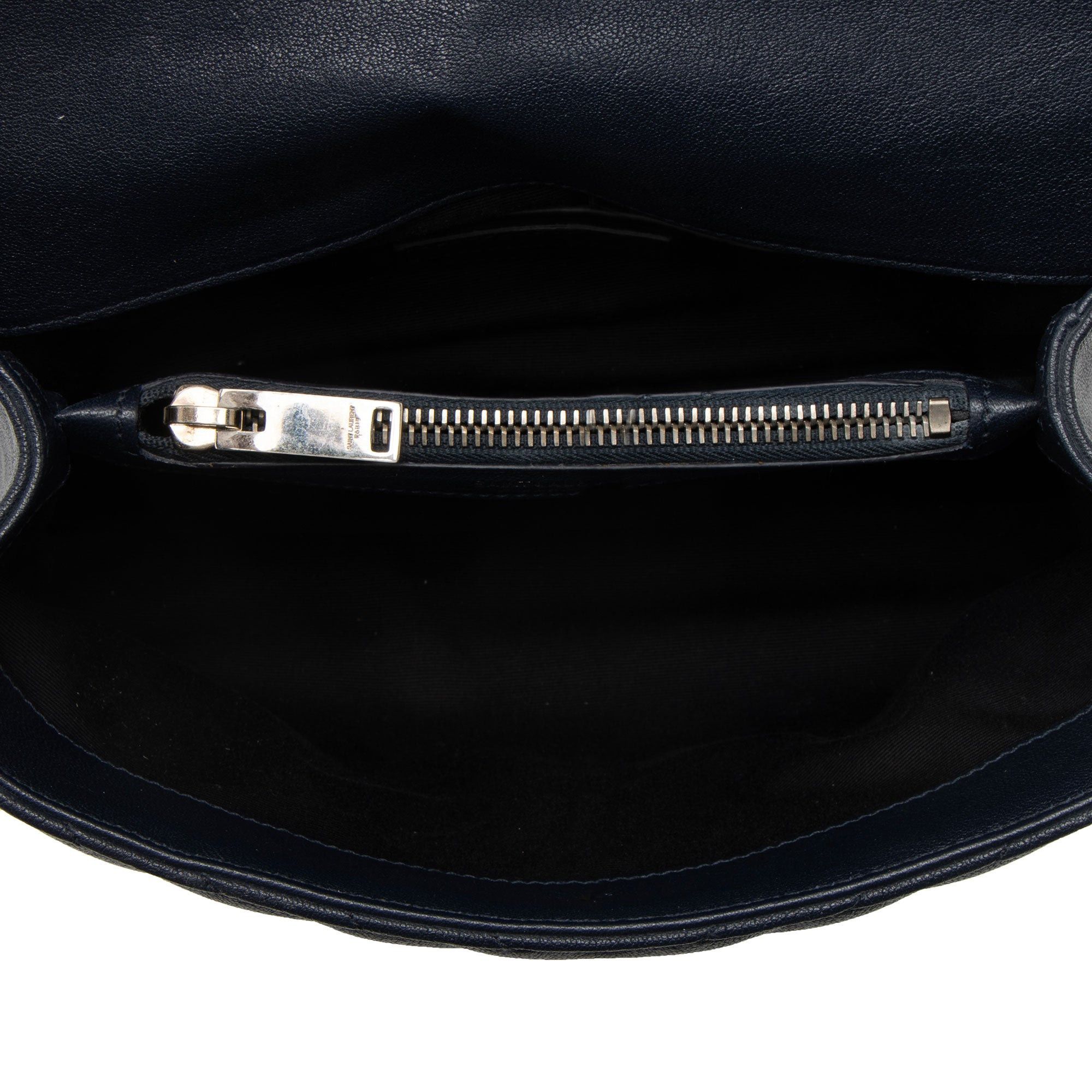 Saint Laurent Paris Saint Laurent Matelasse Calfskin Monogram College Medium Sho Size ONE SIZE - 7 Thumbnail