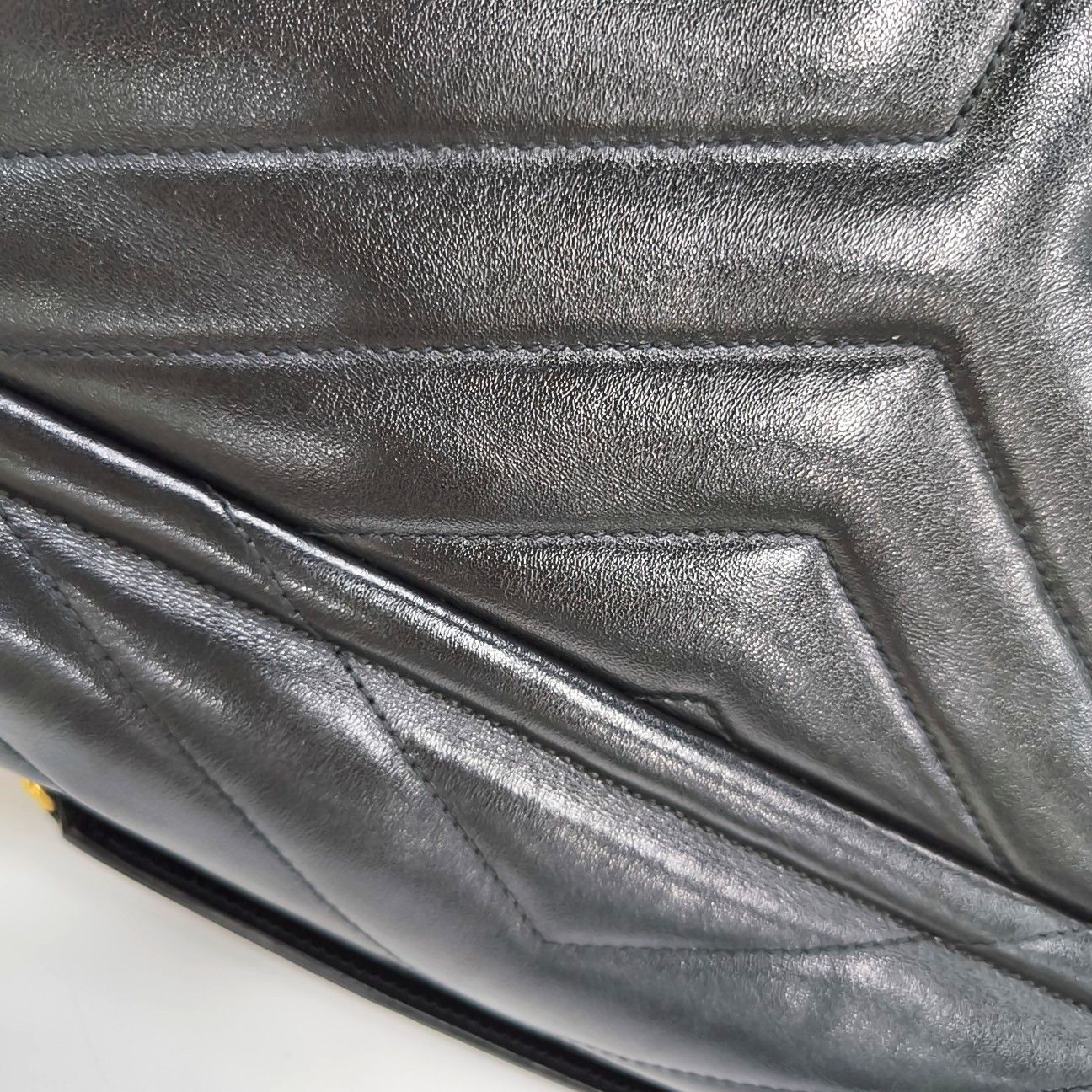 Saint Laurent Paris Saint Laurent Loulou Quilted Leather Shoulder Bag Size ONE SIZE - 10 Thumbnail