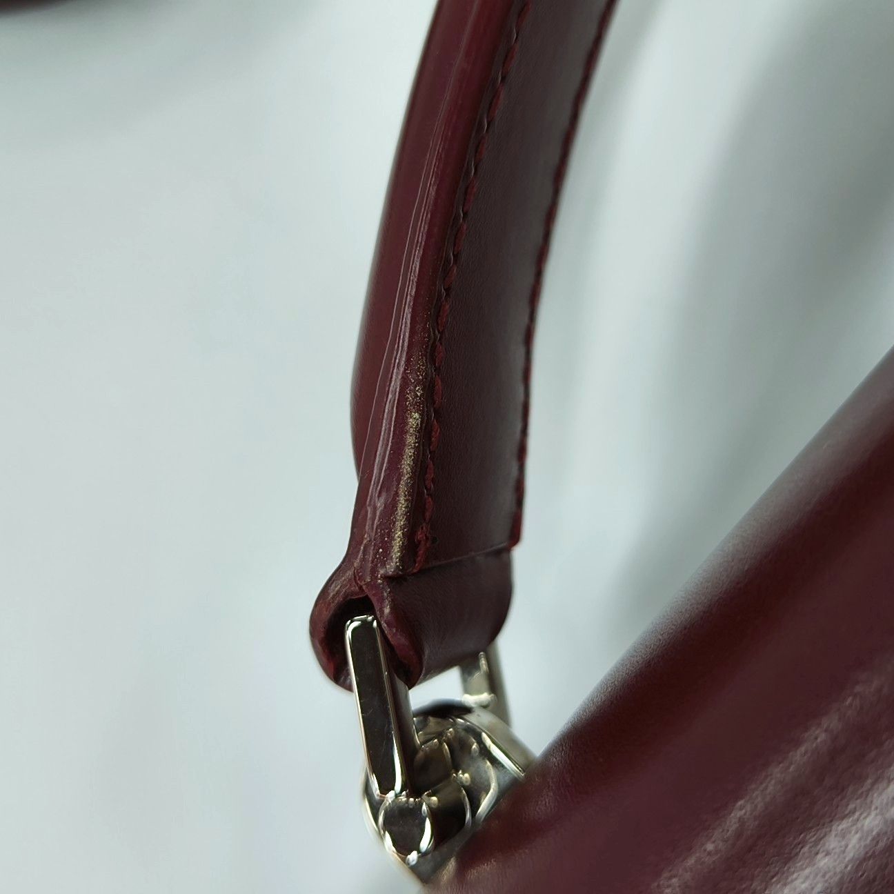 Saint Laurent Paris Saint Laurent Bordeaux Leather Top Handle Bag ONE SIZE Size ONE SIZE - 11 Thumbnail