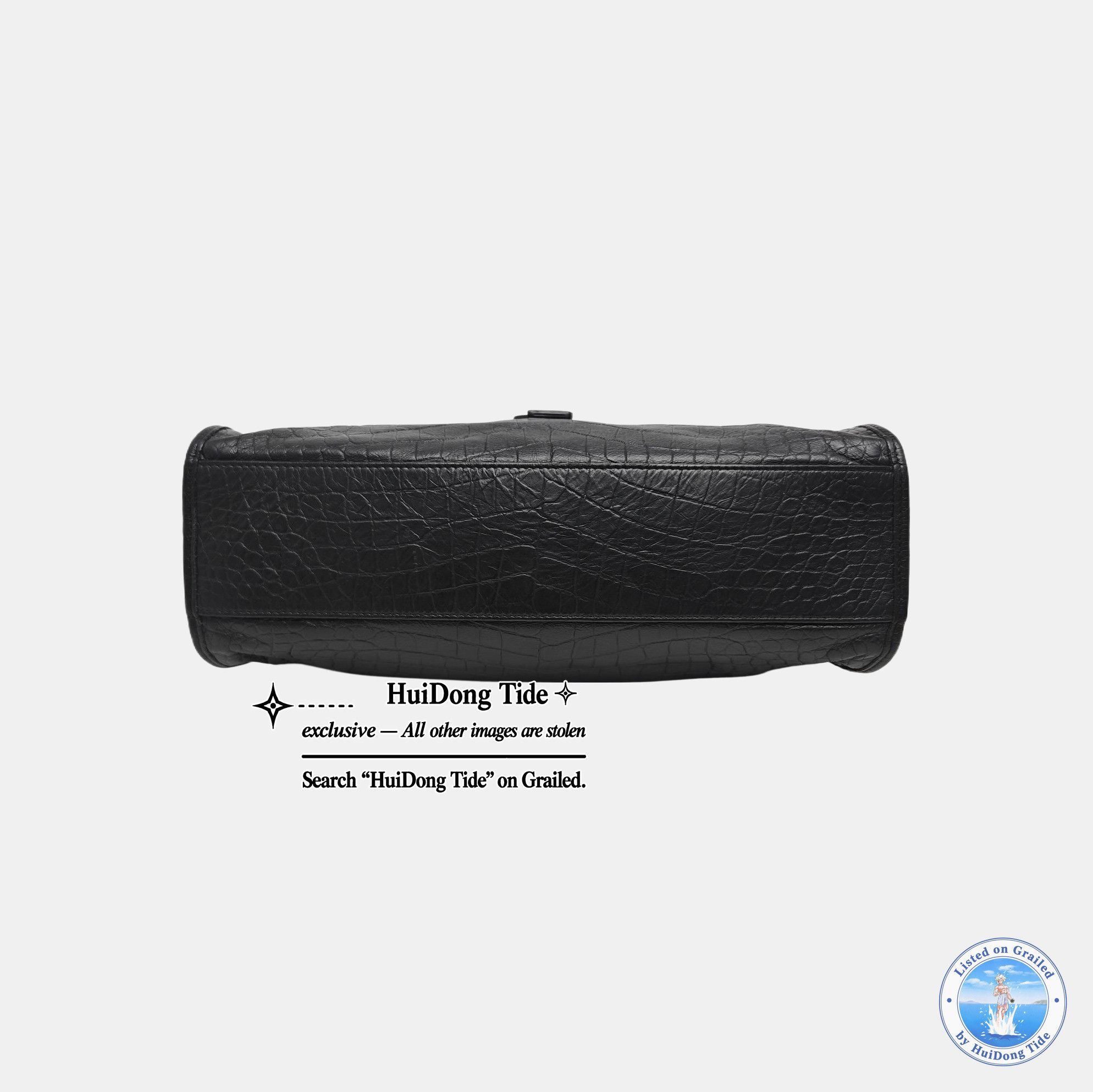 Saint Laurent Paris Saint Laurent Niki Crocodile Embossed Leather Shoulder Bag Size ONE SIZE - 5 Thumbnail