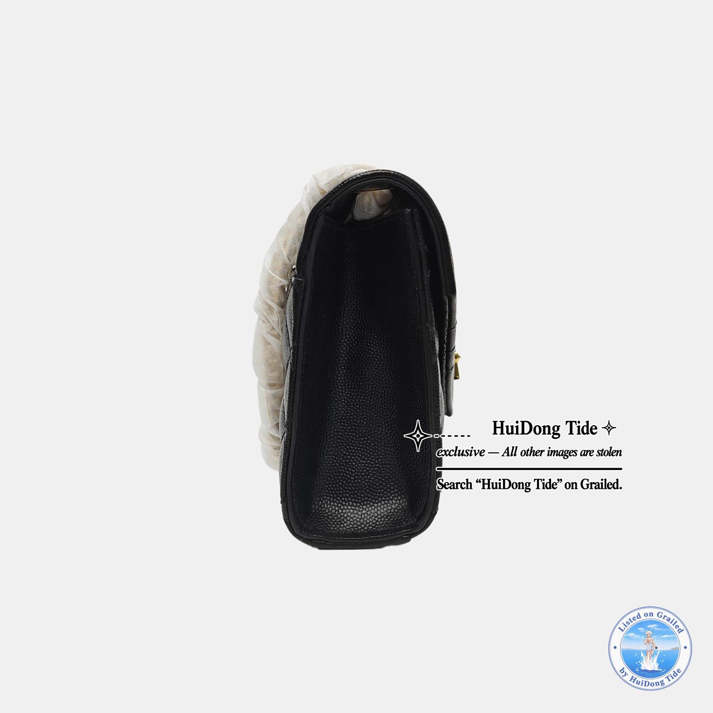 Saint Laurent Paris Saint Laurent Monogram Quilted Shoulder Bag Black Size ONE SIZE - 3 Thumbnail