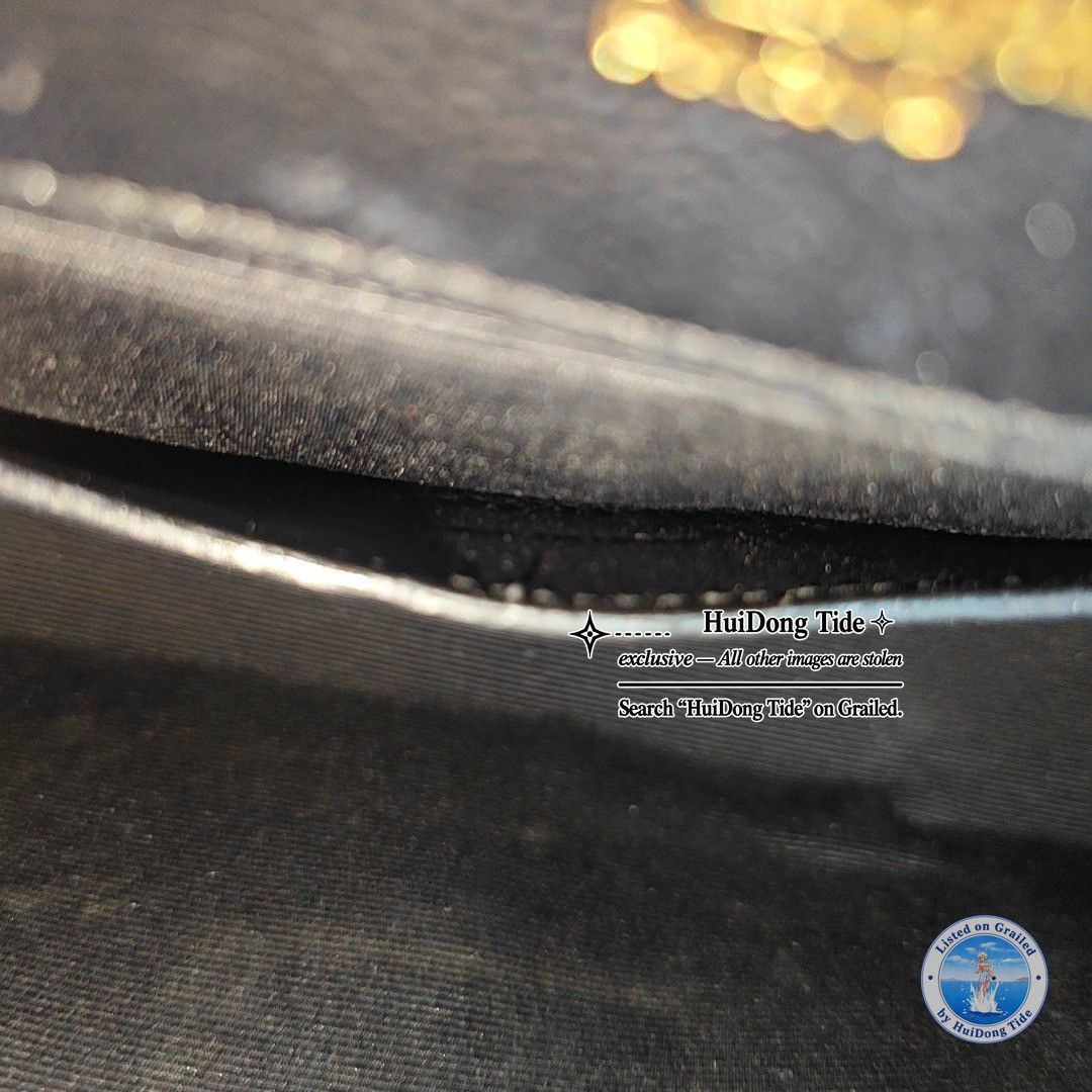 Saint Laurent Paris Saint Laurent Monogram Quilted Shoulder Bag Black Size ONE SIZE - 14 Thumbnail