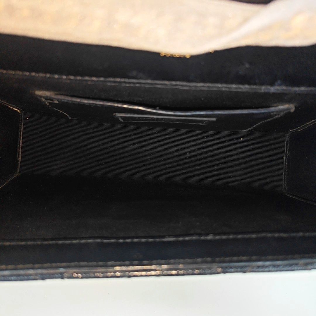 Saint Laurent Paris Saint Laurent Monogram Quilted Shoulder Bag Black Size ONE SIZE - 6 Thumbnail