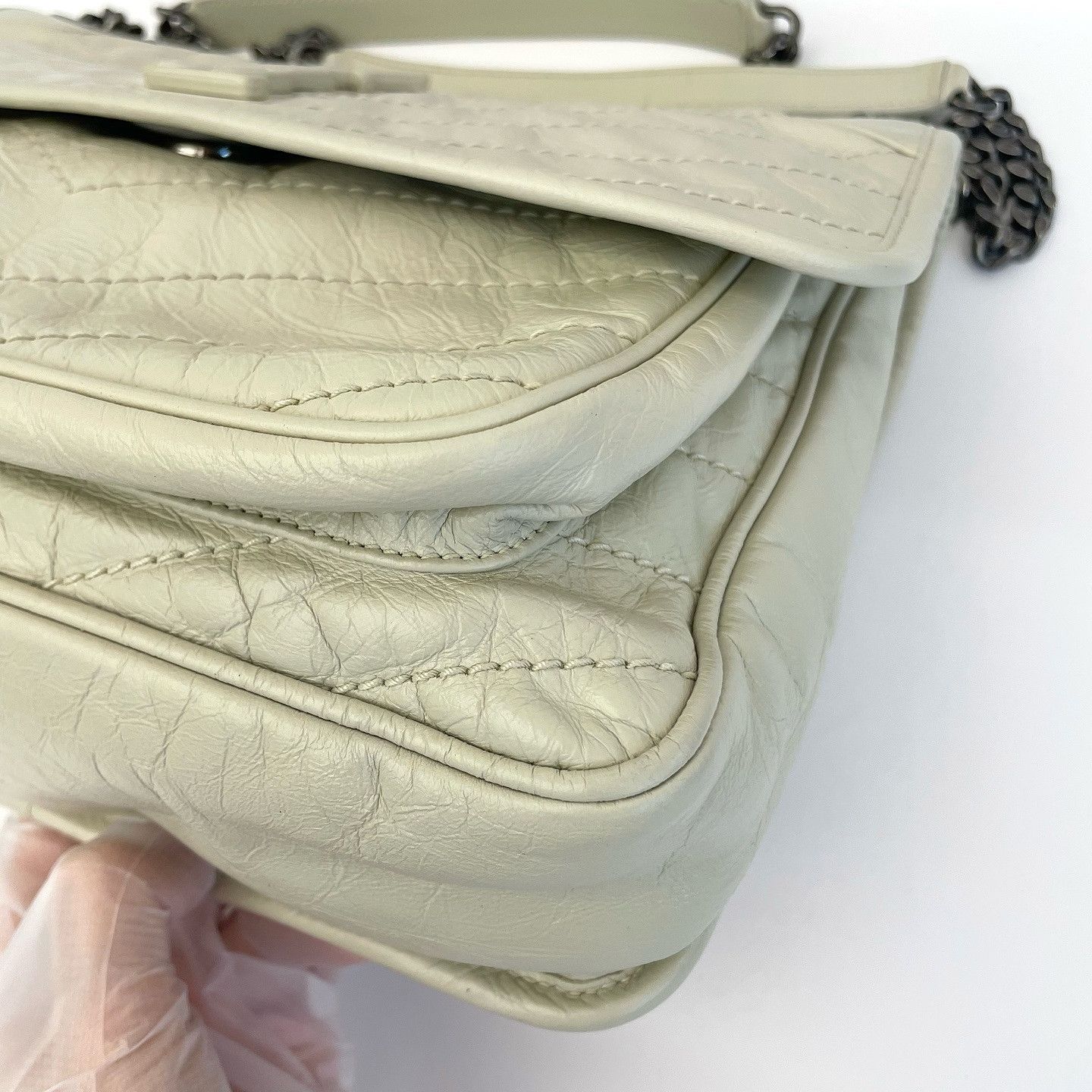 Saint Laurent Paris Saint Laurent Niki Quilted Leather Chain Bag Size ONE SIZE - 6 Thumbnail