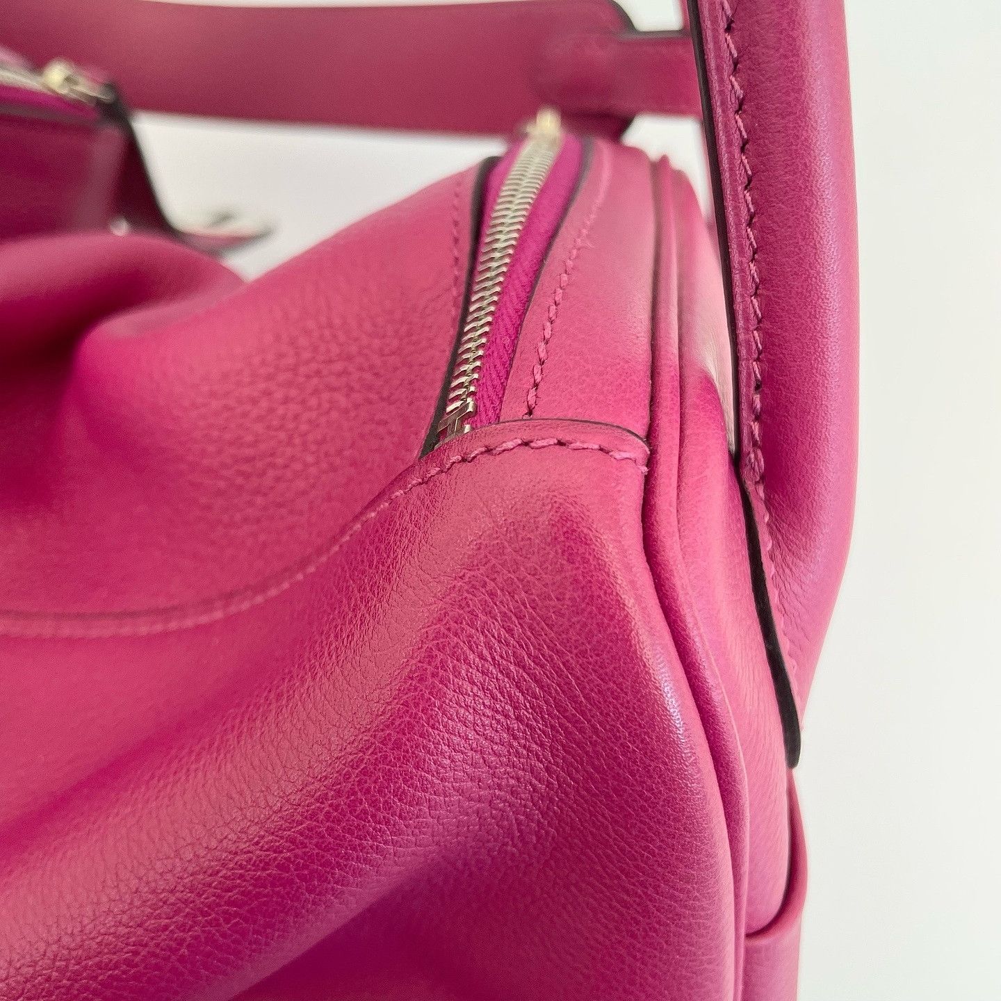 Hermes Hermès Lindy 26 Evercolor Leather Handbag Size 26 Size ONE SIZE - 11 Thumbnail
