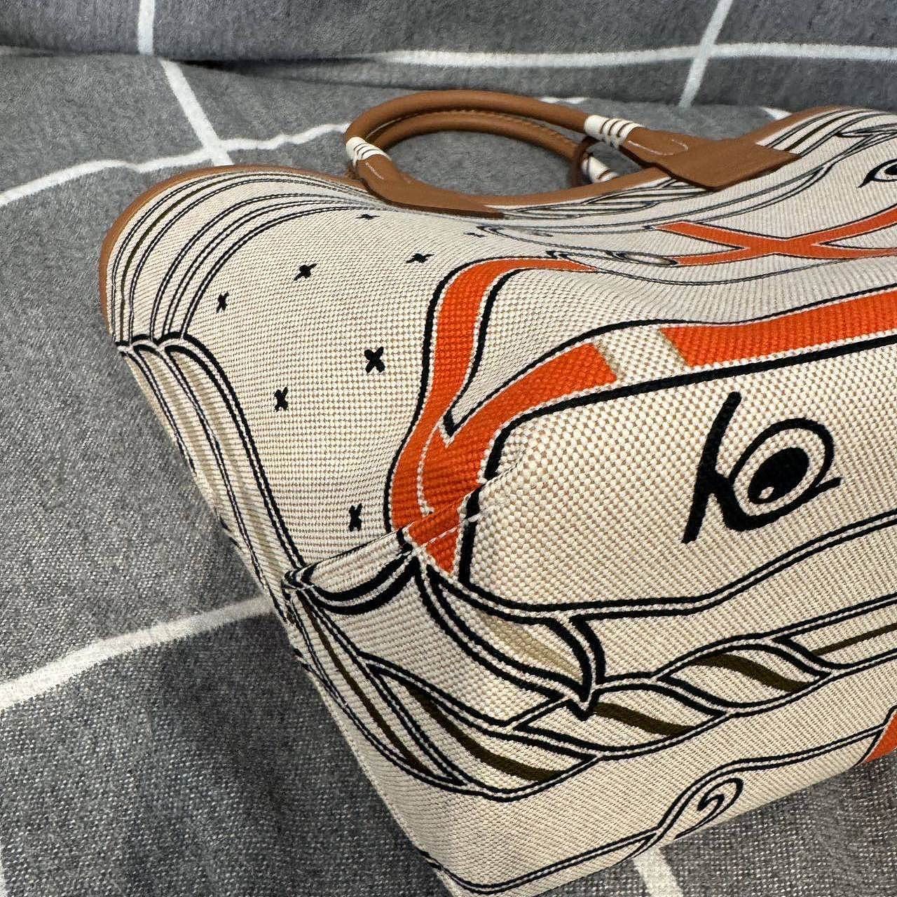 Hermes Hermès Steeple 25 Horse Print Canvas Tote Bag Size ONE SIZE - 13 Thumbnail