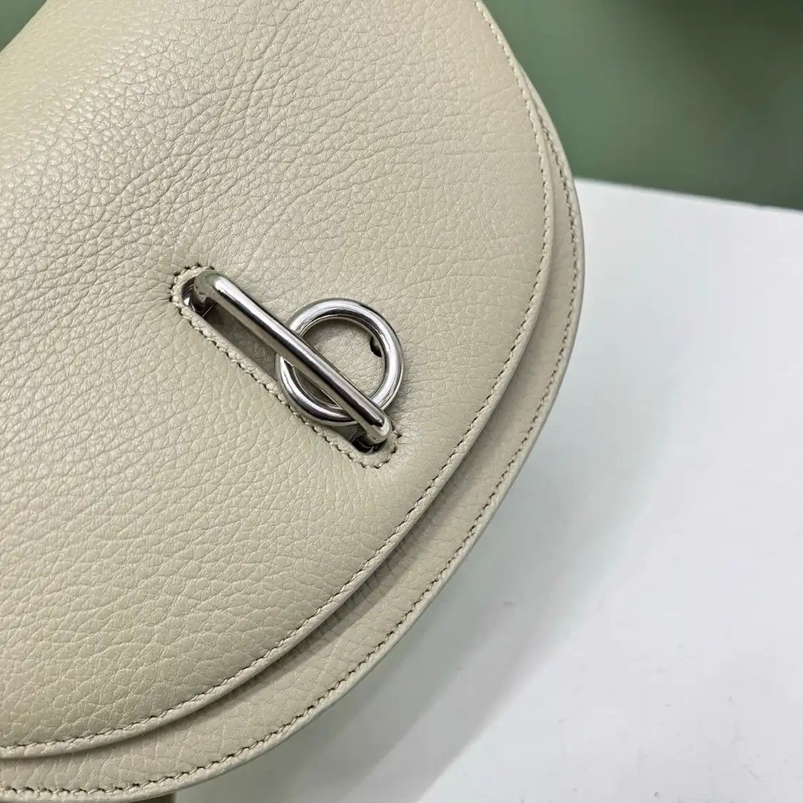 Burberry BURBERRY B Clip mini green cowhide leather crossbody bag Size ONE SIZE - 8 Thumbnail