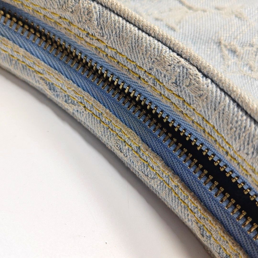 Louis Vuitton Louis Vuitton Loop Denim Monogram Shoulder Bag Size ONE SIZE - 16 Thumbnail