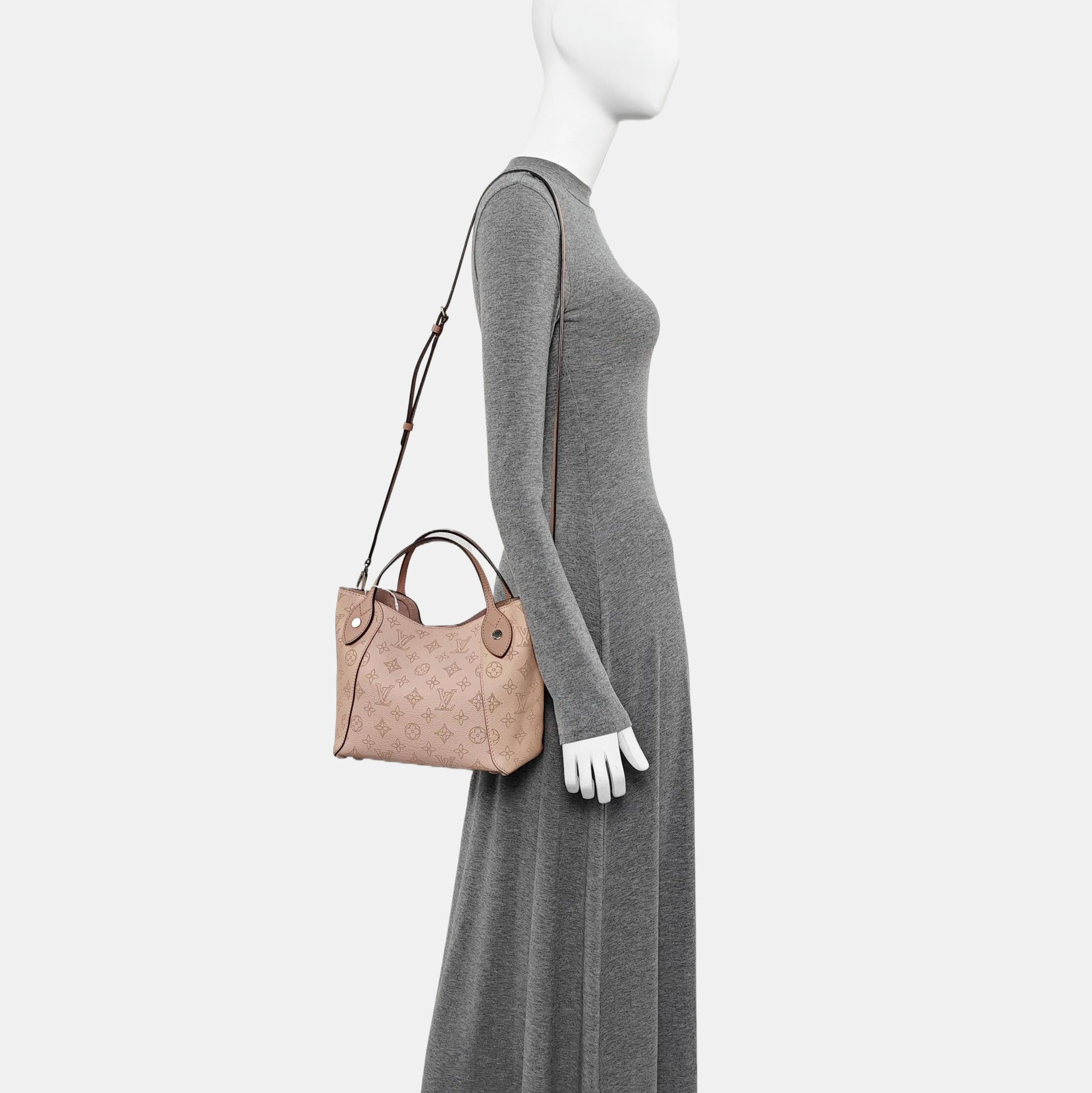 Louis Vuitton Louis Vuitton Hina PM Perforated Leather Bag Size ONE SIZE - 2 Thumbnail