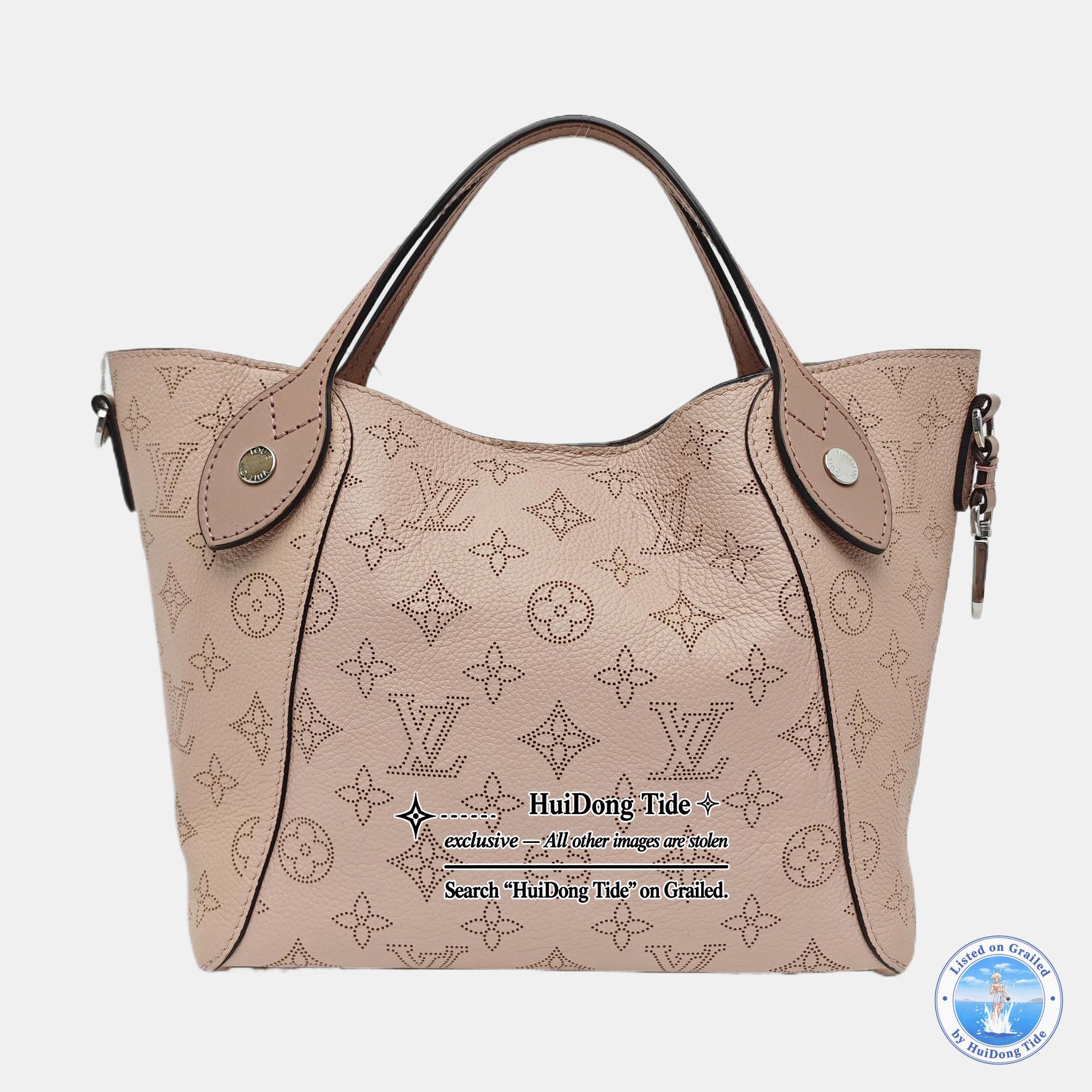 Louis Vuitton Louis Vuitton Hina PM Perforated Leather Bag Size ONE SIZE - 4 Thumbnail