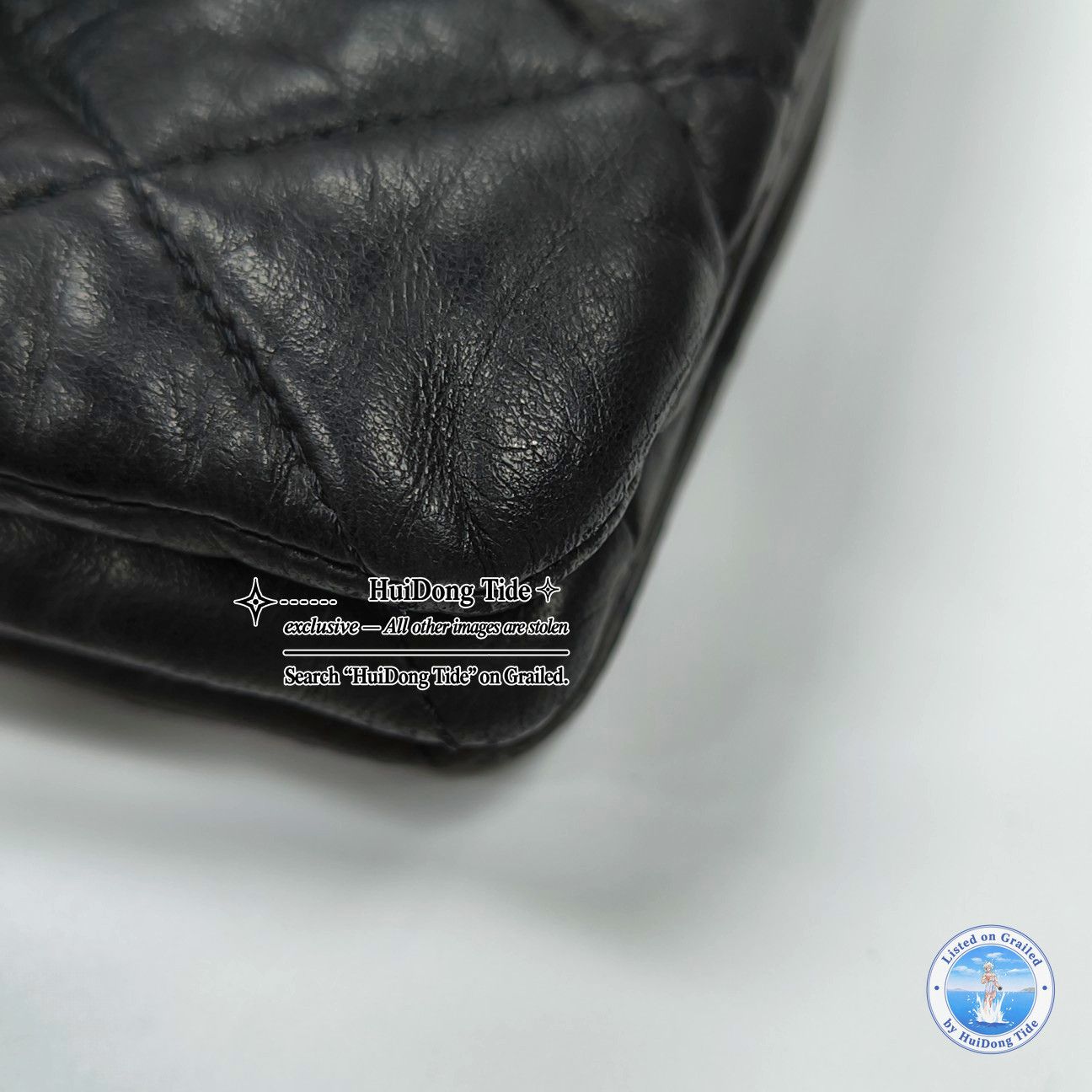 Chanel Chanel Classic Flap Quilted Lambskin Shoulder Bag ONE SIZE Size ONE SIZE - 8 Thumbnail