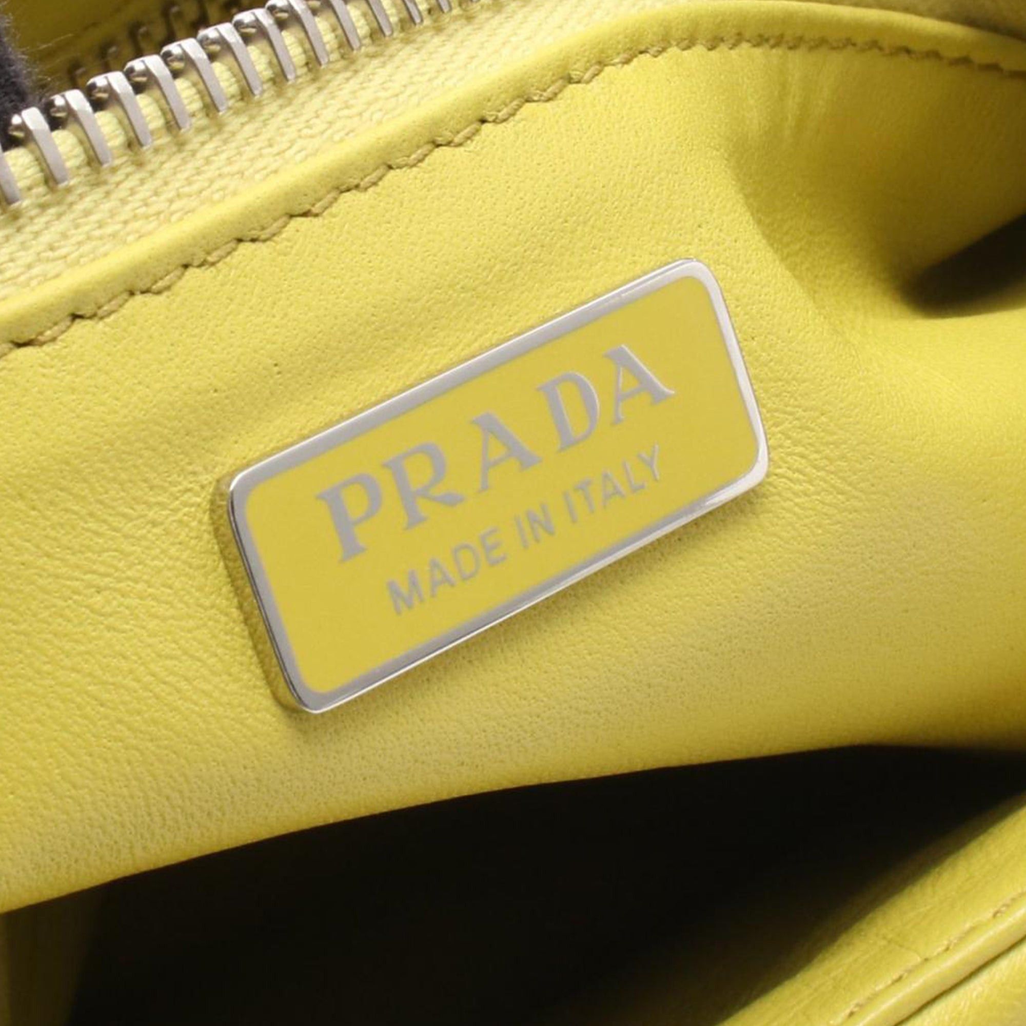 Prada Nappa Soft Padded Re Edition 2002 Moon Satchel Size ONE SIZE - 5 Thumbnail