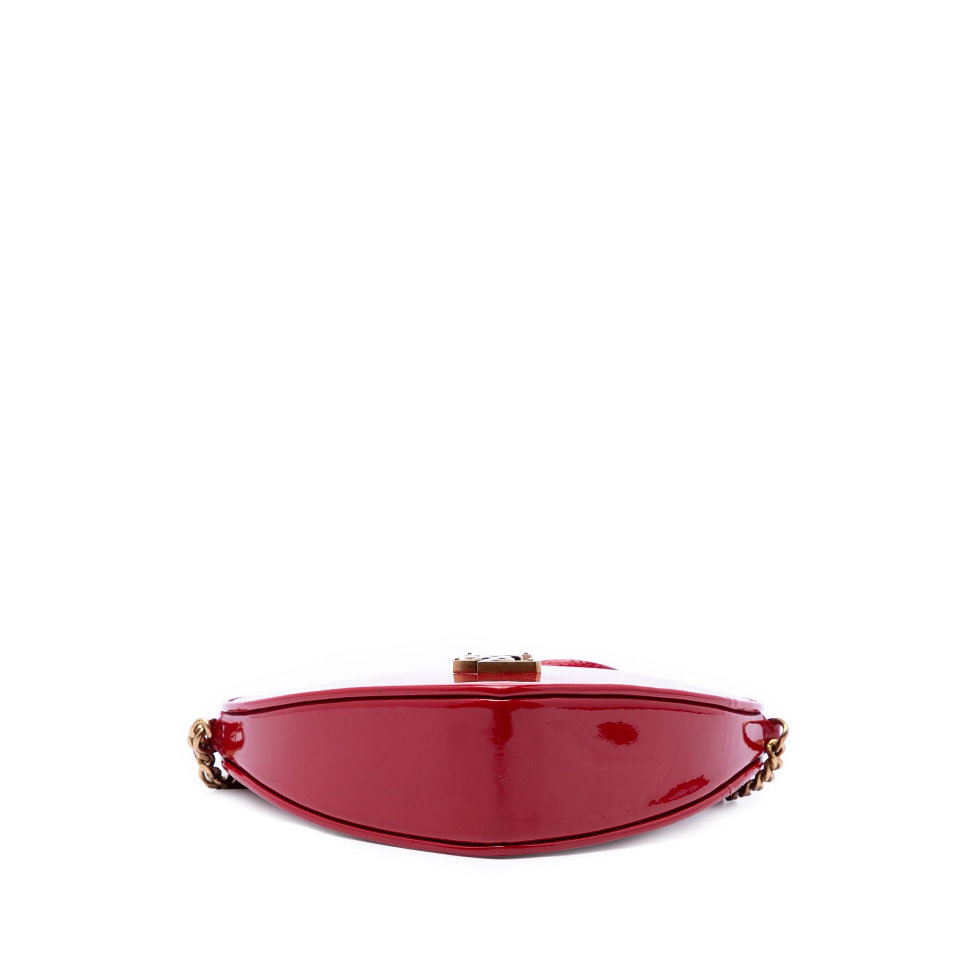 Saint Laurent Paris Patent Sac Coeur Heart Crossbody Size ONE SIZE - 3 Thumbnail