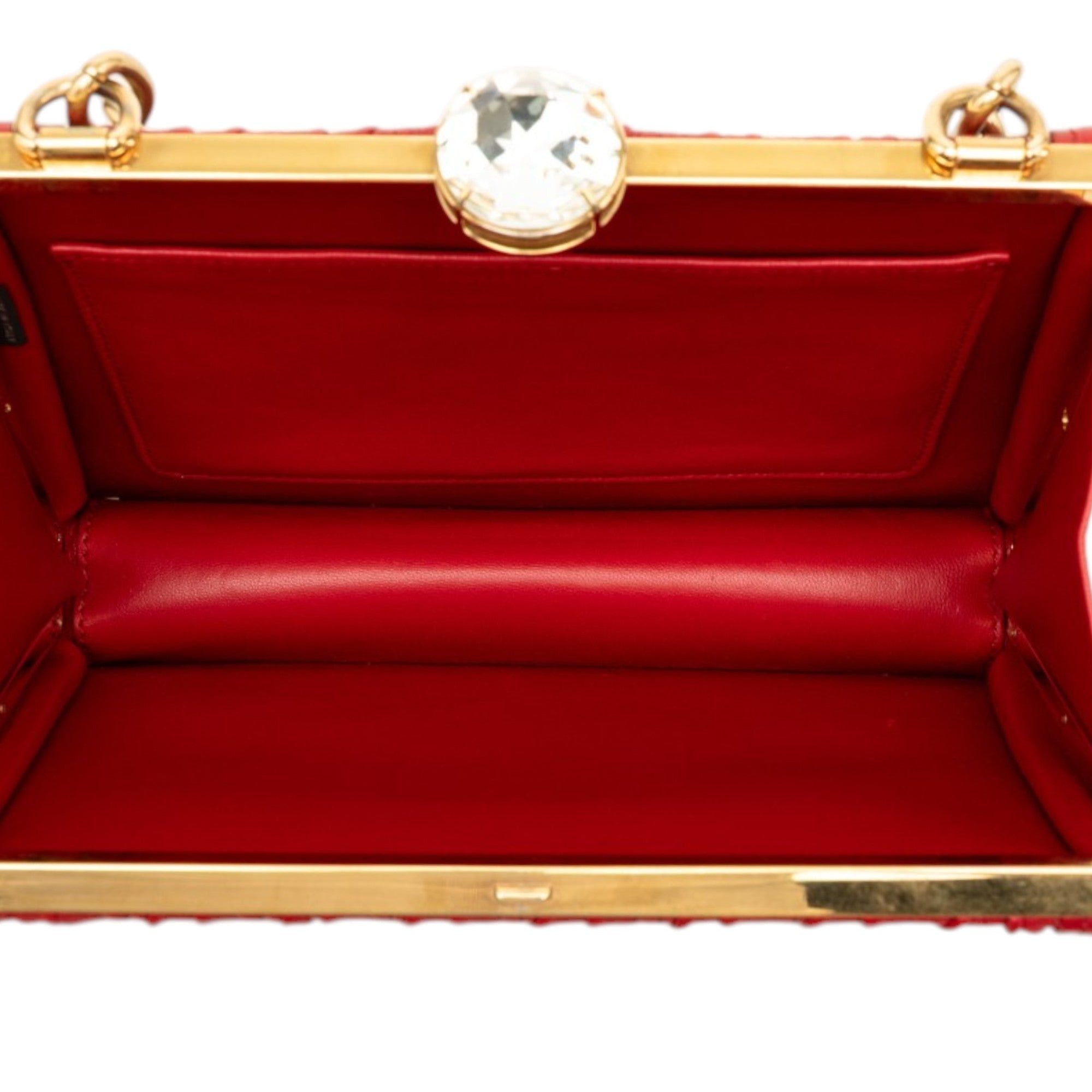 Miu Miu Matelasse Lambskin Kiss Lock Solitaire Satchel Size ONE SIZE - 4 Thumbnail