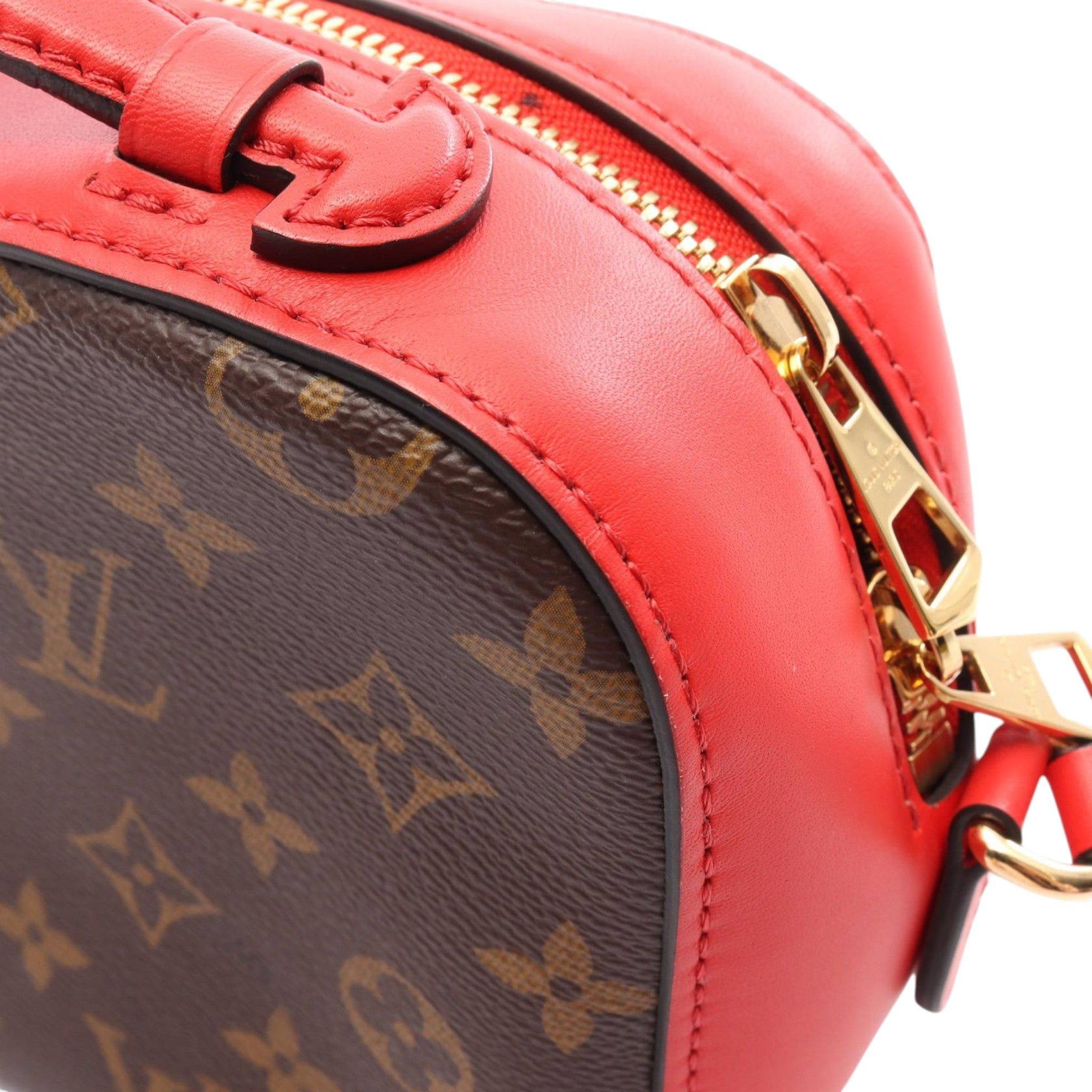 Louis Vuitton Saintonge Size ONE SIZE - 8 Thumbnail