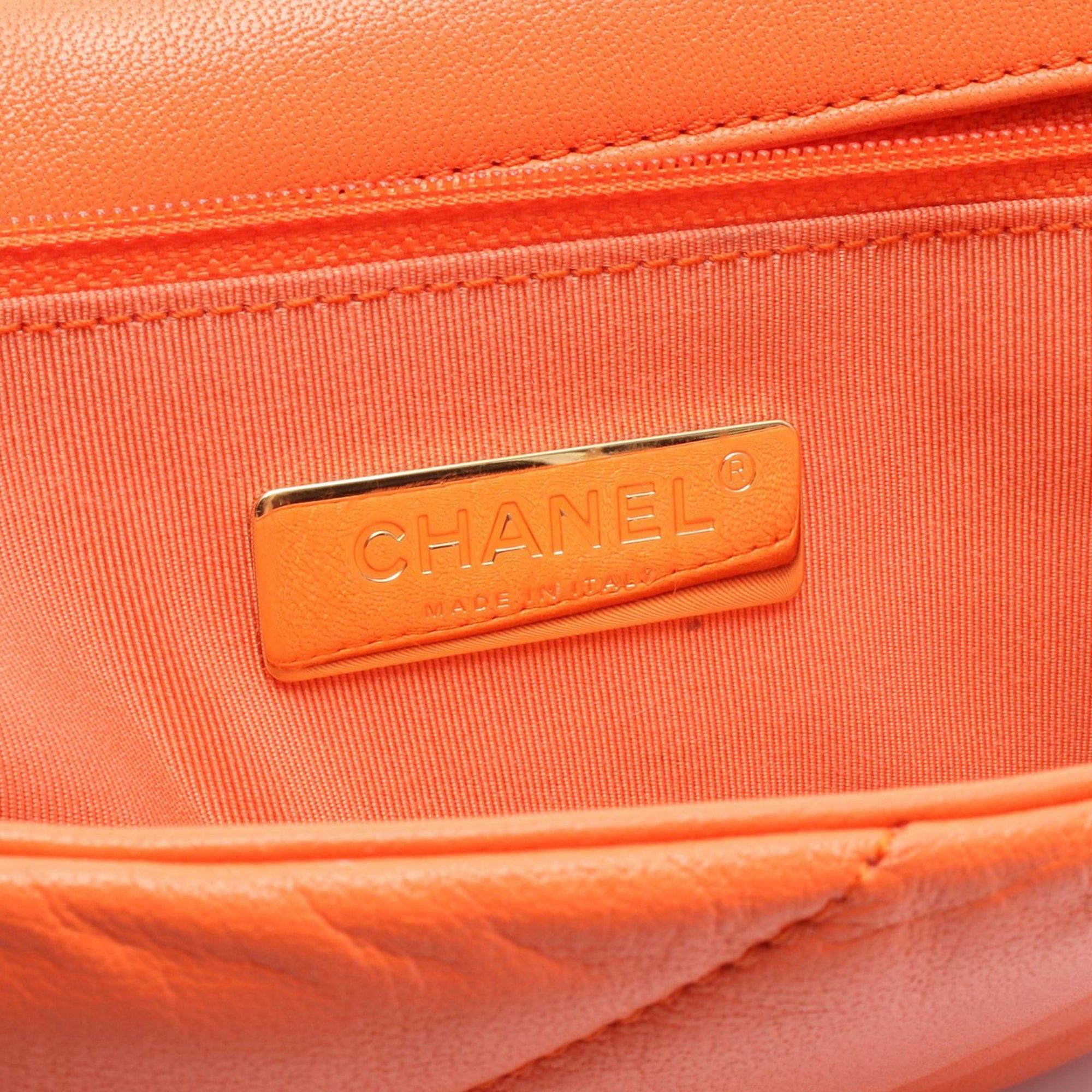 Chanel Lambskin 19 Flap Size ONE SIZE - 6 Thumbnail