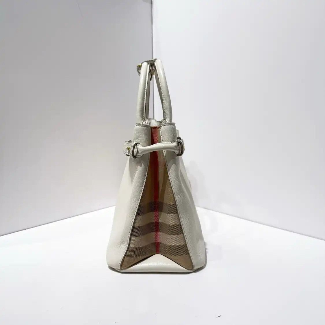 Burberry BURBERRY The Banner Medium white cowhide leather handbag detachable strap Size ONE SIZE - 4 Thumbnail