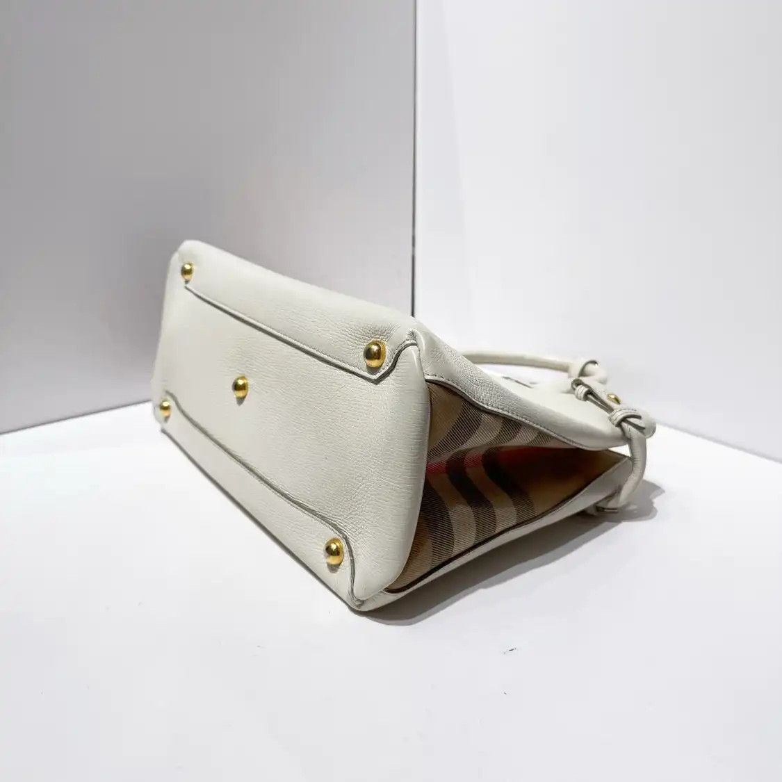 Burberry BURBERRY The Banner Medium white cowhide leather handbag detachable strap Size ONE SIZE - 8 Thumbnail