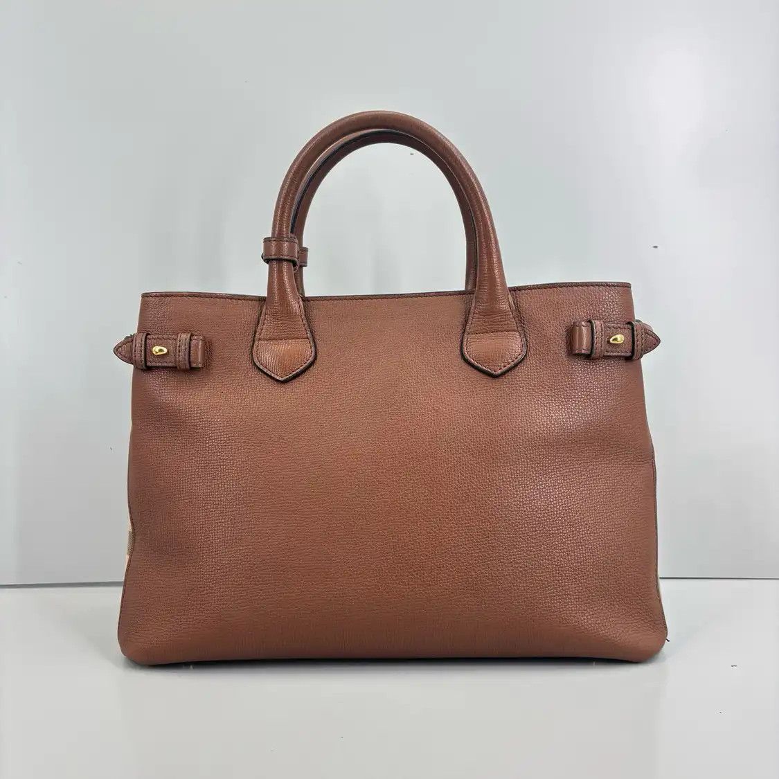 Burberry BURBERRY The Banner Medium brown cowhide leather war horse plaid handbag Size ONE SIZE - 4 Thumbnail