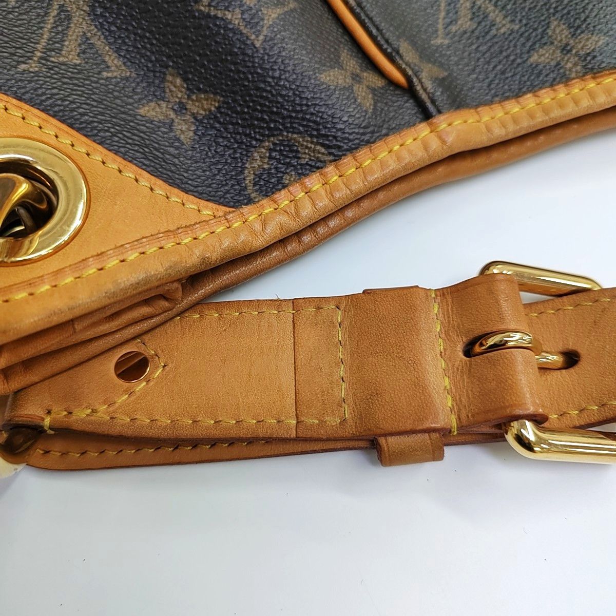 Louis Vuitton Louis Vuitton Galliera Monogram Coated Canvas Shoulder Bag Size ONE SIZE - 20 Thumbnail
