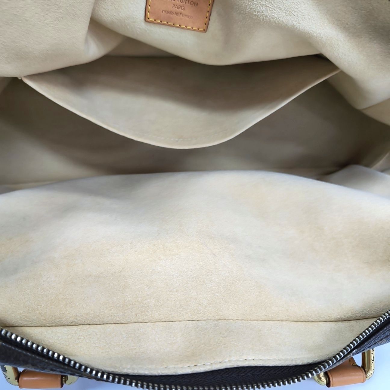 Louis Vuitton Louis Vuitton Manhattan Monogram Coated Canvas Bag Size ONE SIZE - 6 Thumbnail