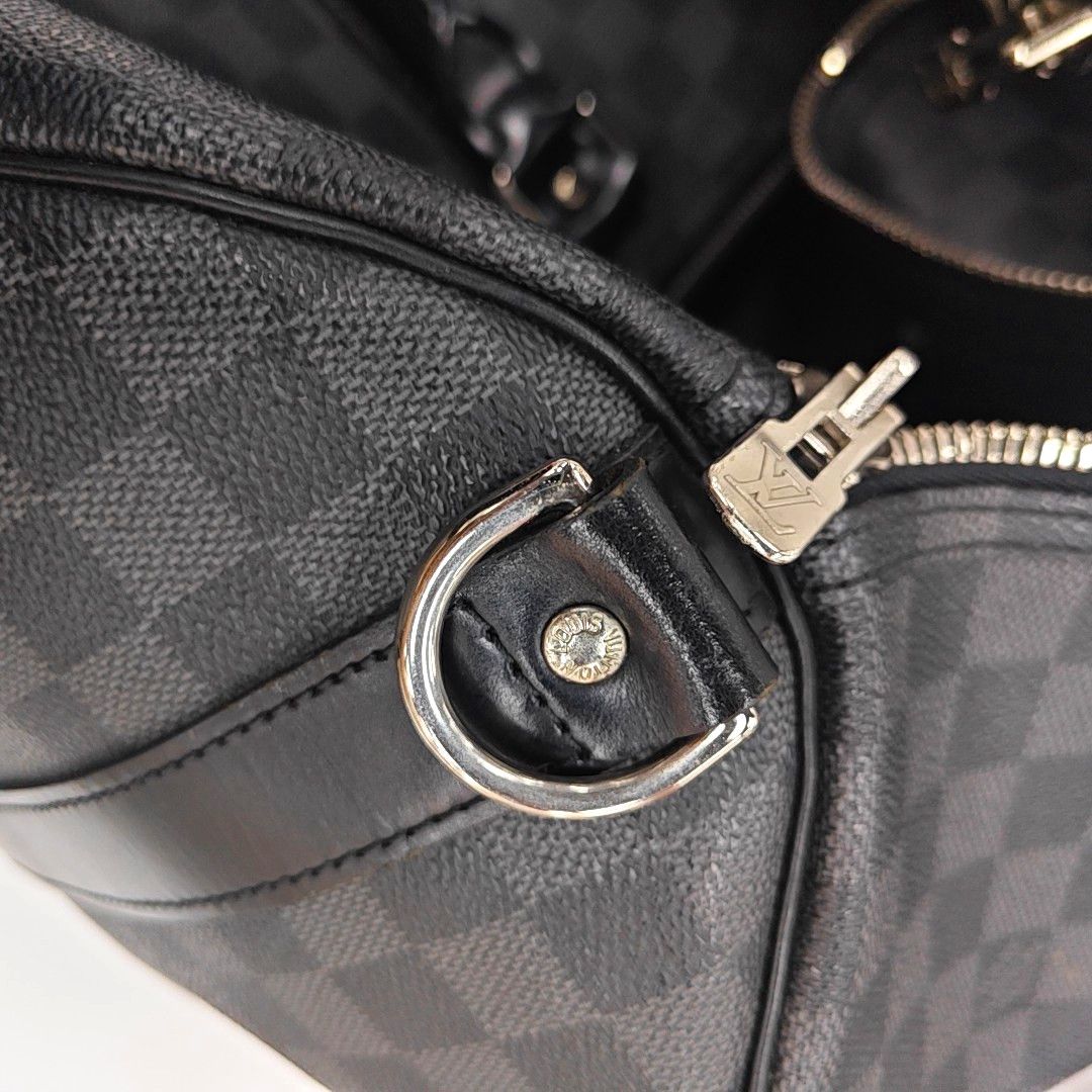 Louis Vuitton Louis Vuitton Damier Graphite Keepall 45 Handle Bag Size ONE SIZE - 12 Thumbnail