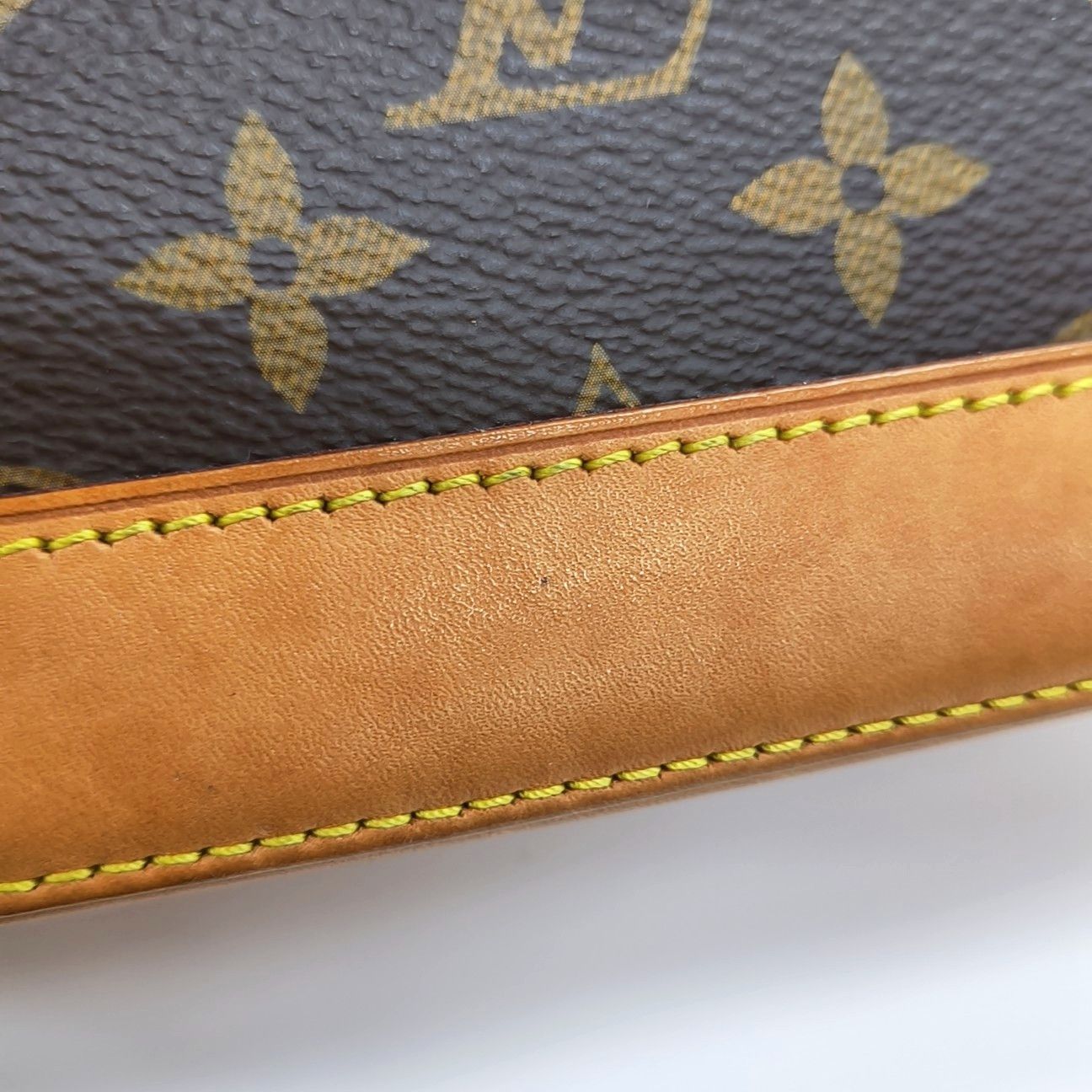 Louis Vuitton Louis Vuitton Monogram Alma BB Handbag Size OS Size ONE SIZE - 11 Thumbnail