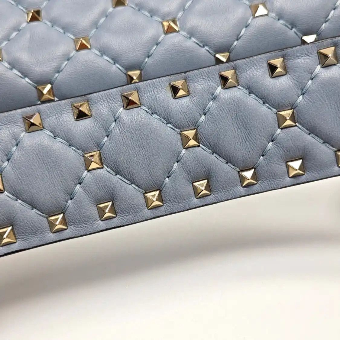 Valentino VALENTINO Spike Up light bluesheepskin stud quilted shoulder bag handbag crossbo Size ONE SIZE - 13 Thumbnail