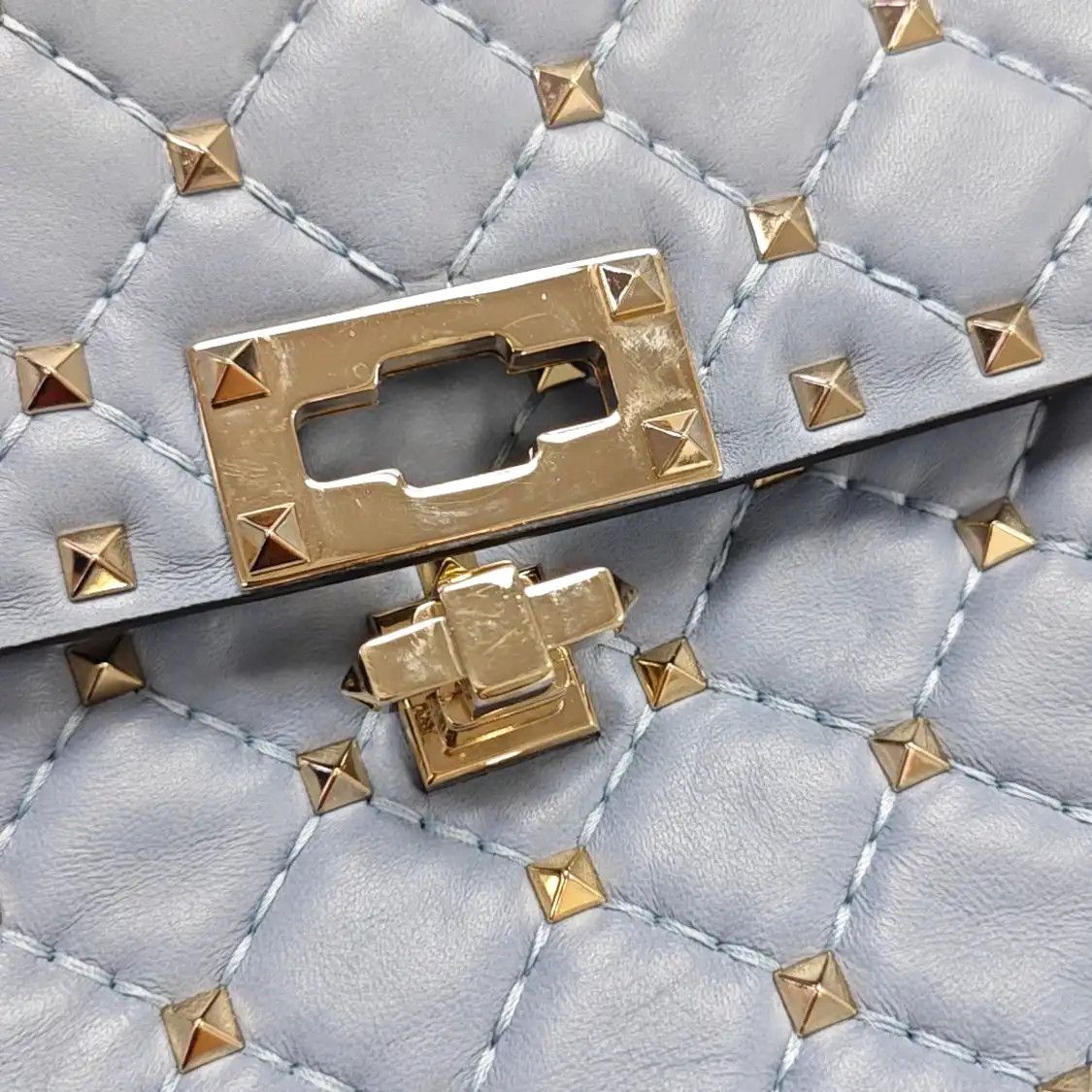 Valentino VALENTINO Spike Up light bluesheepskin stud quilted shoulder bag handbag crossbo Size ONE SIZE - 11 Thumbnail